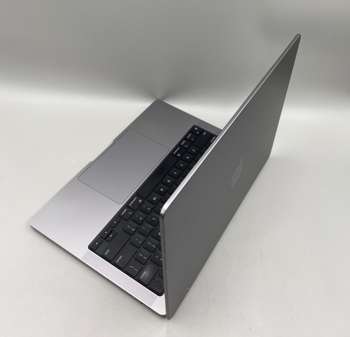 Apple MacBook PRO 14″ A2442 2021 M1 Pro 3.2GHz 16GB DDR5 512GB SSD Gray Fair/See