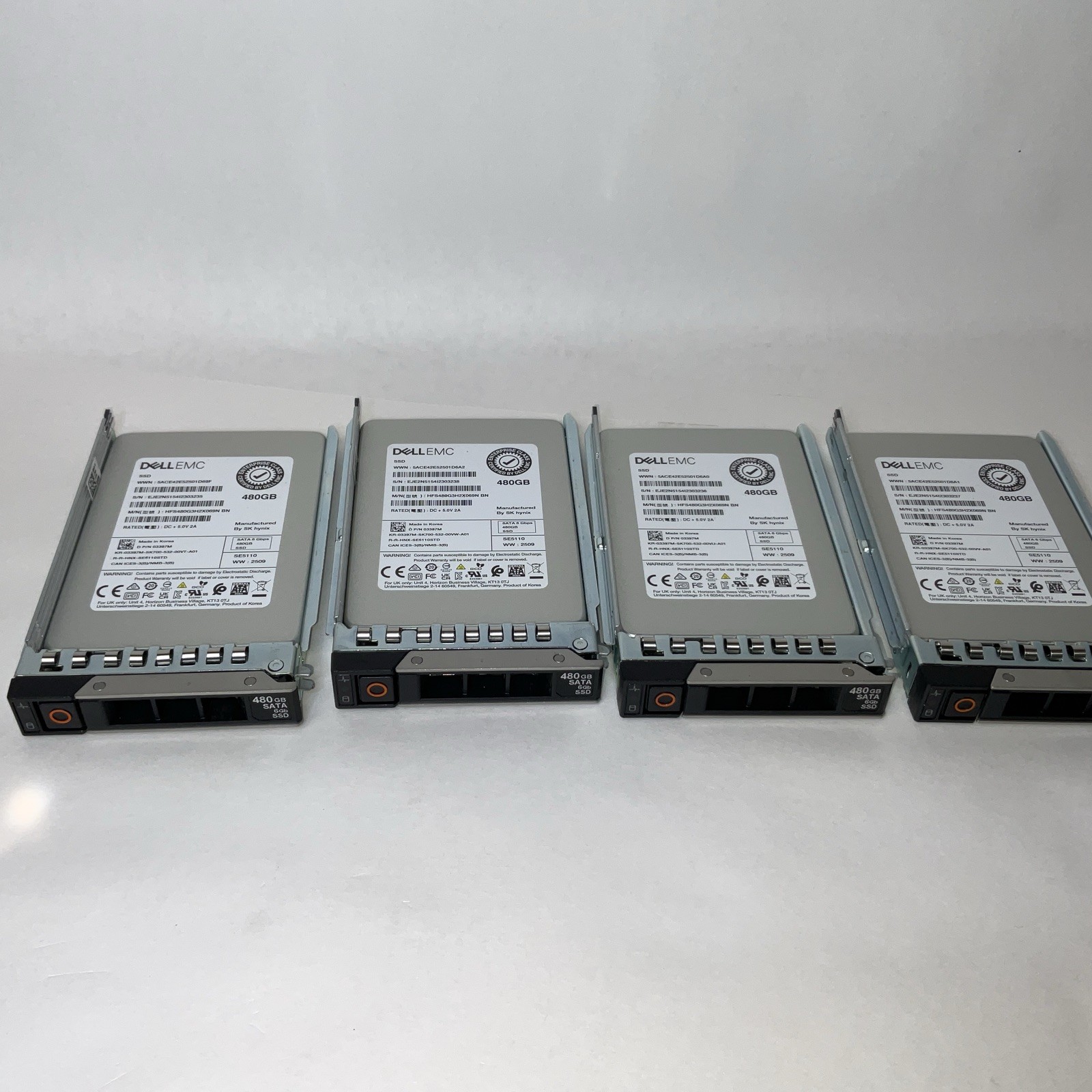 Dell EMC 03397M HYNIX HFS480G3H2X069N 480GB 2.5″ 6Gbps SSD SATA 3397M Lot Of 4
