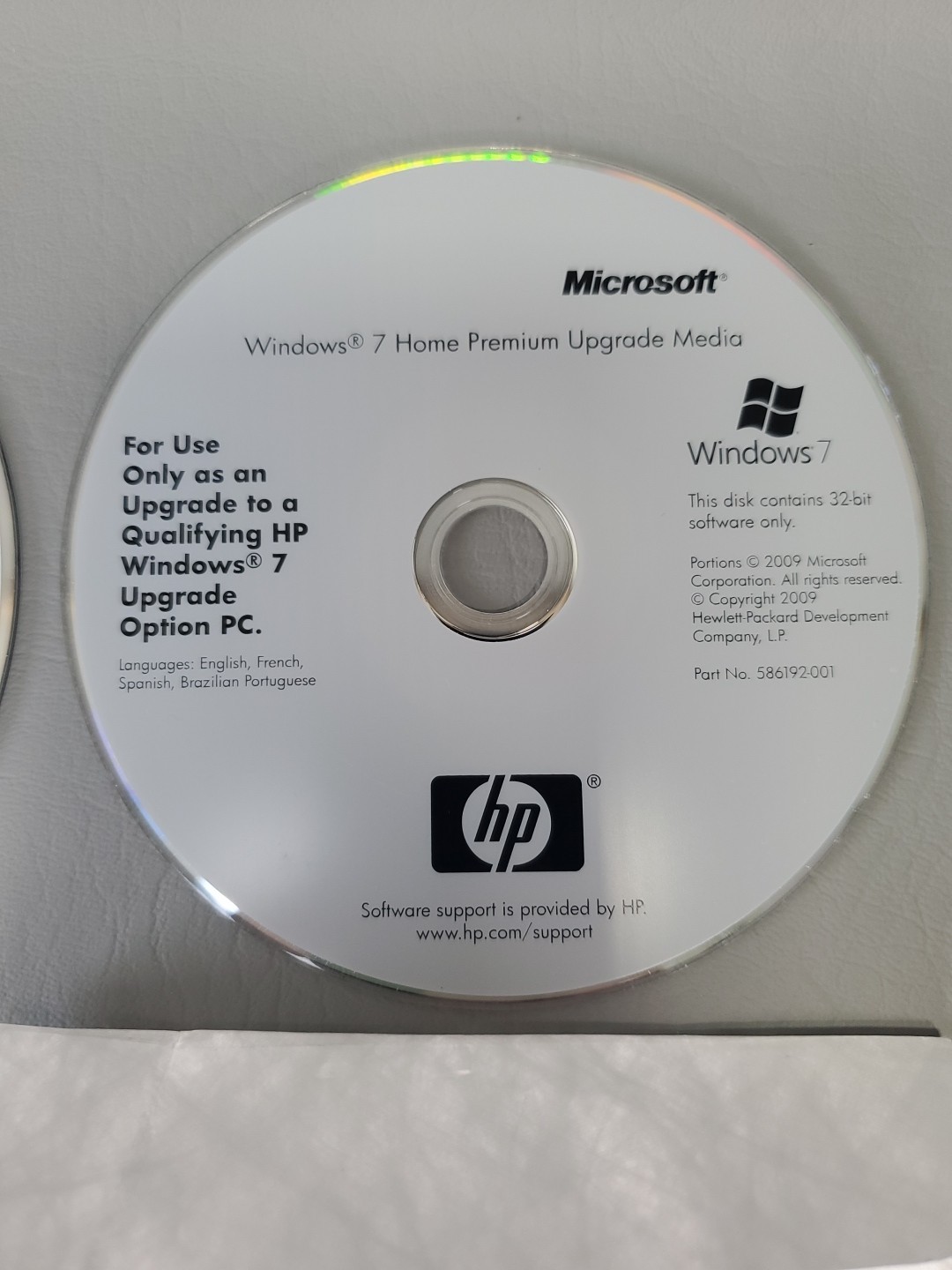 HP Microsoft Windows 7 Home Premium Upgrade Media & HP Upgrade Manager DVD (2)