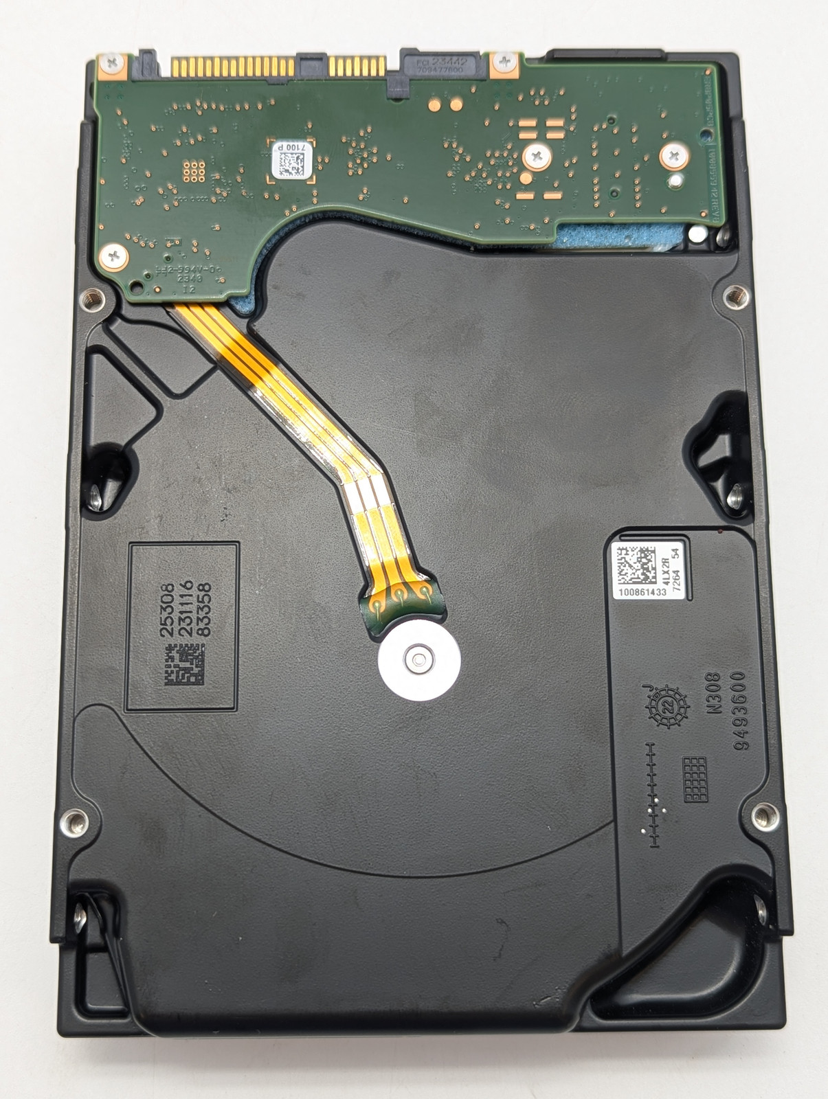 Talorem 12TB SAS HDD 3.5″ Internal Desktop Drive (T8EHD12000358820C) RFB OB