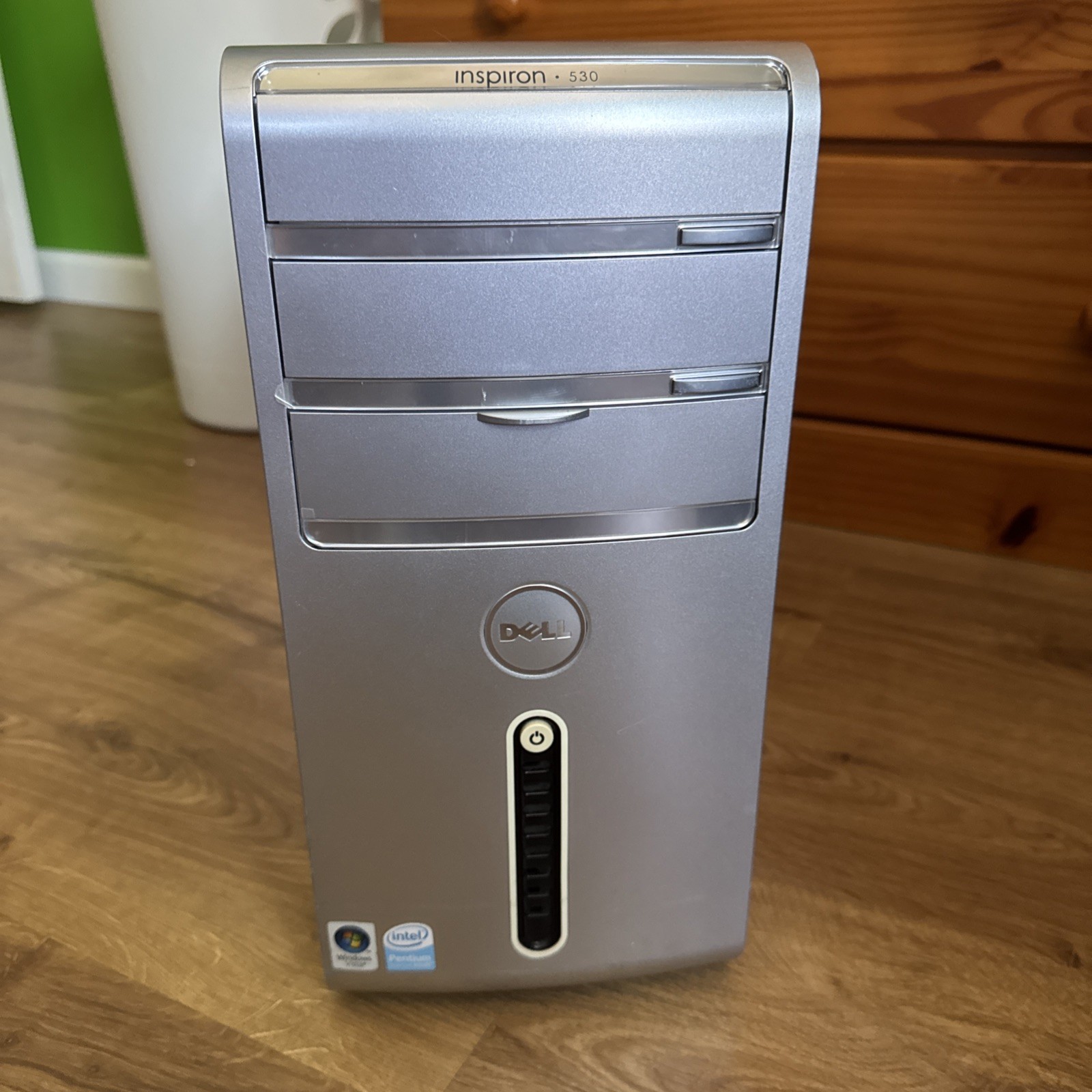 Dell Inspiron 530 MT Intel Pentium E2220@2.40GHz 2x1GB DDR2 SDRAM No HDD