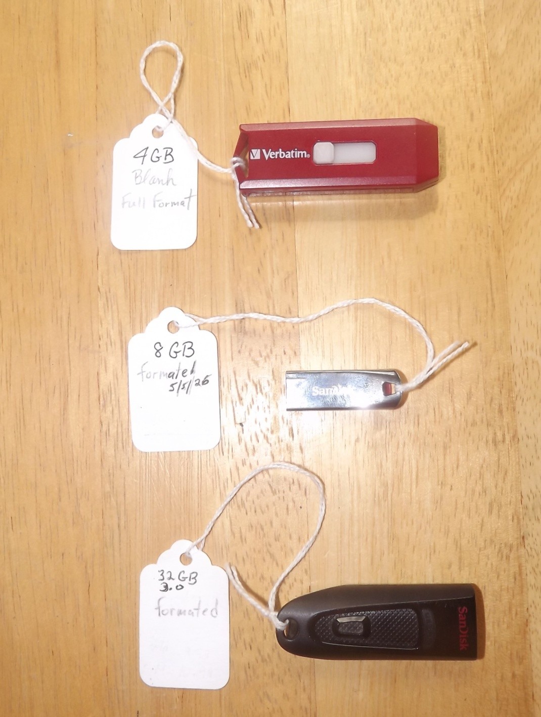 thumb drives, 3 different – 055