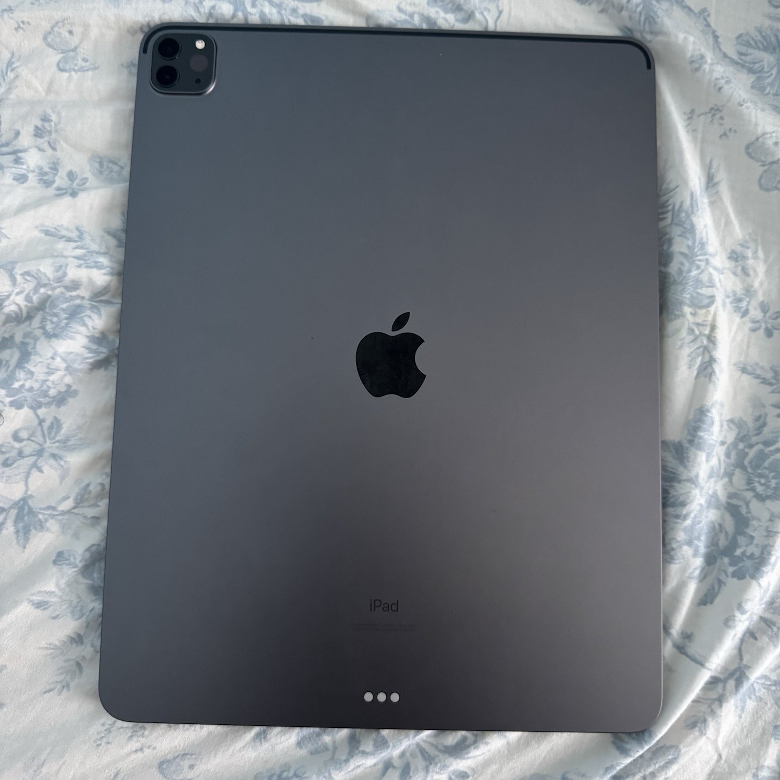 Apple iPad Pro 5th Gen 12.9 128gb M1 Chip