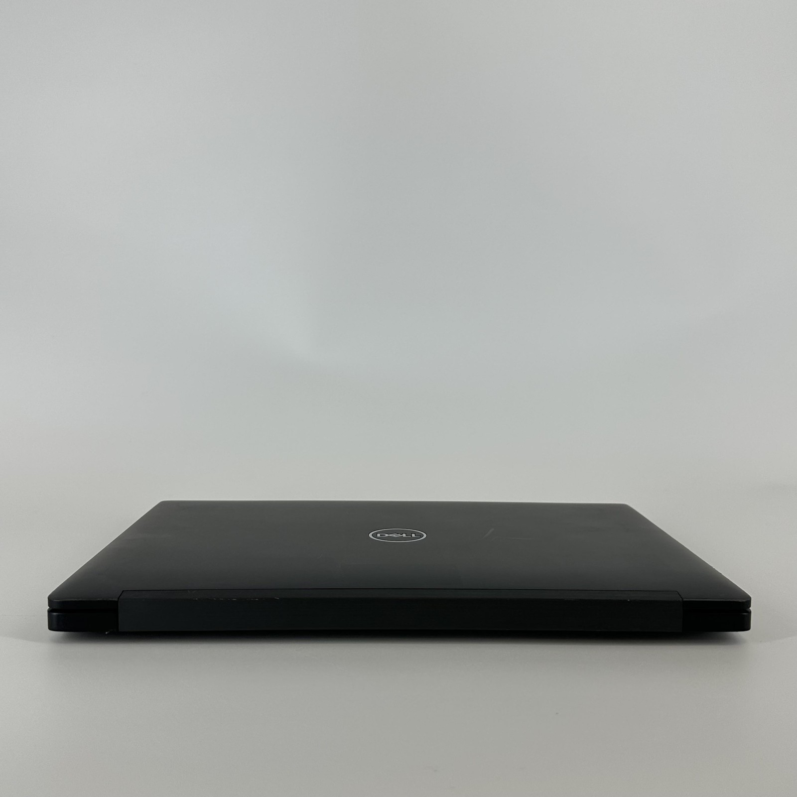 Dell Latitude 7390 13.3 Black FHD i5-8250U 1.60GHz 16GB RAM 256GB SSD Good
