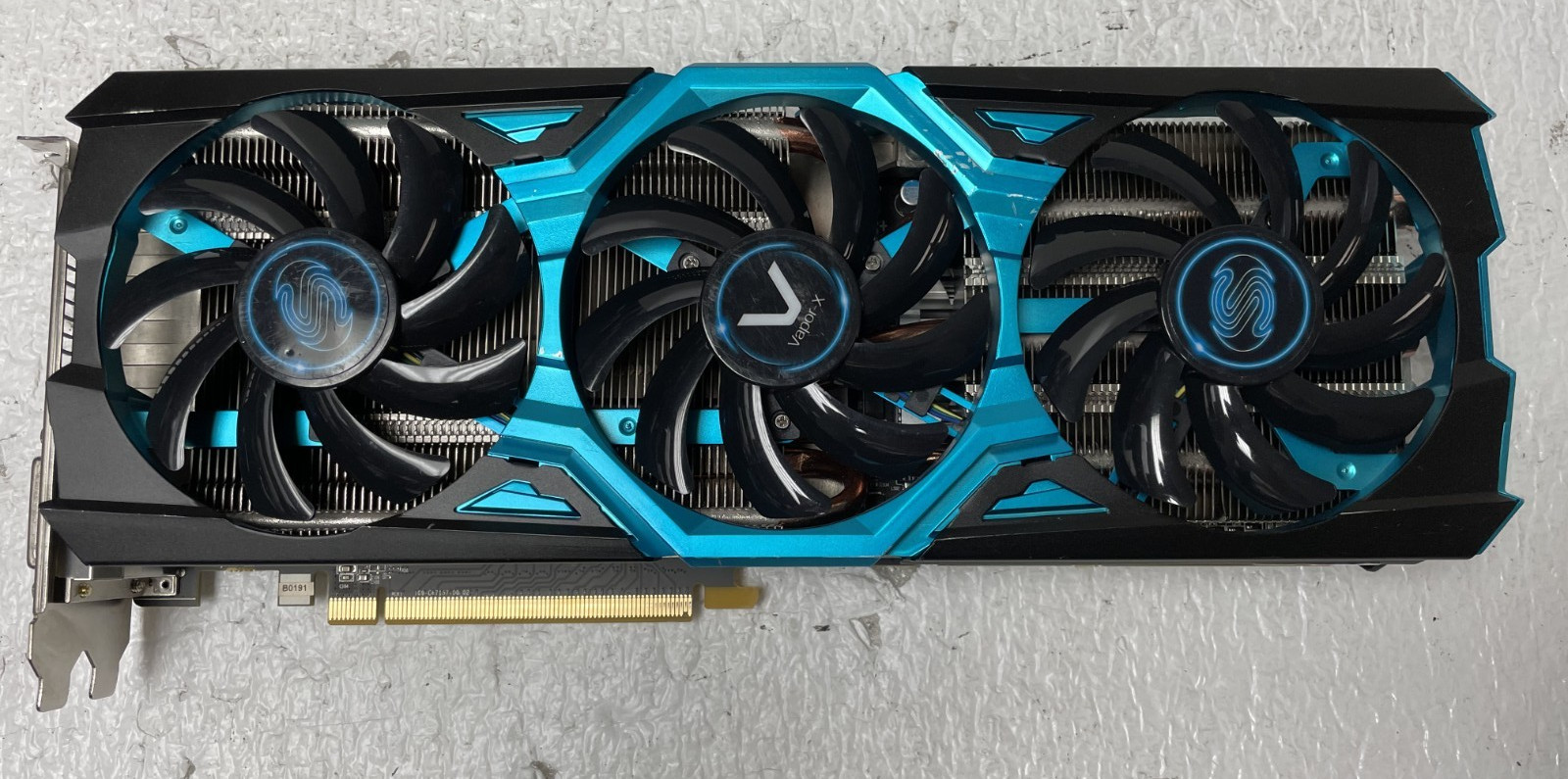 Sapphire Vapor-X R9 290X 4GB GDDR5 Graphics Card 299-1E282-201SA *READ