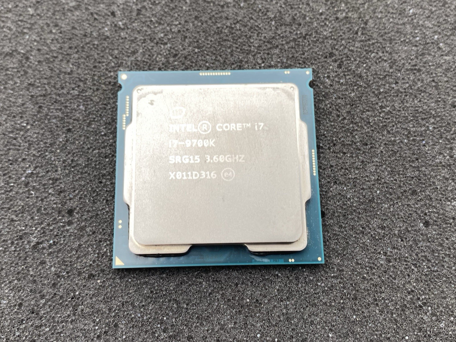 Intel Core i7-9700K SRG15 3.6GHz Octa-Core LGA1151 CPU Processor