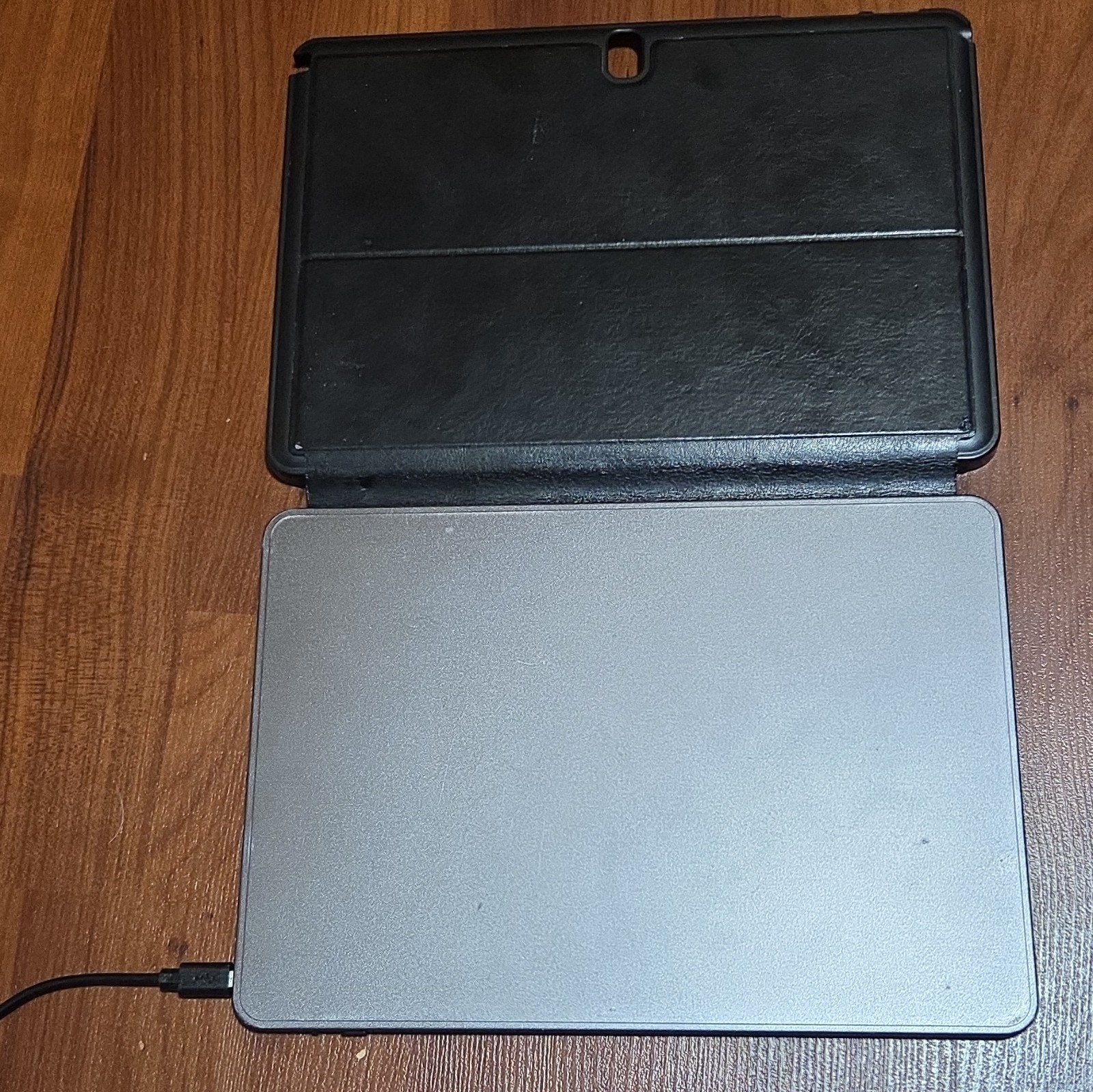 Black Synthetic Leather Wired Keyboard Folio Case with Integrated Stand