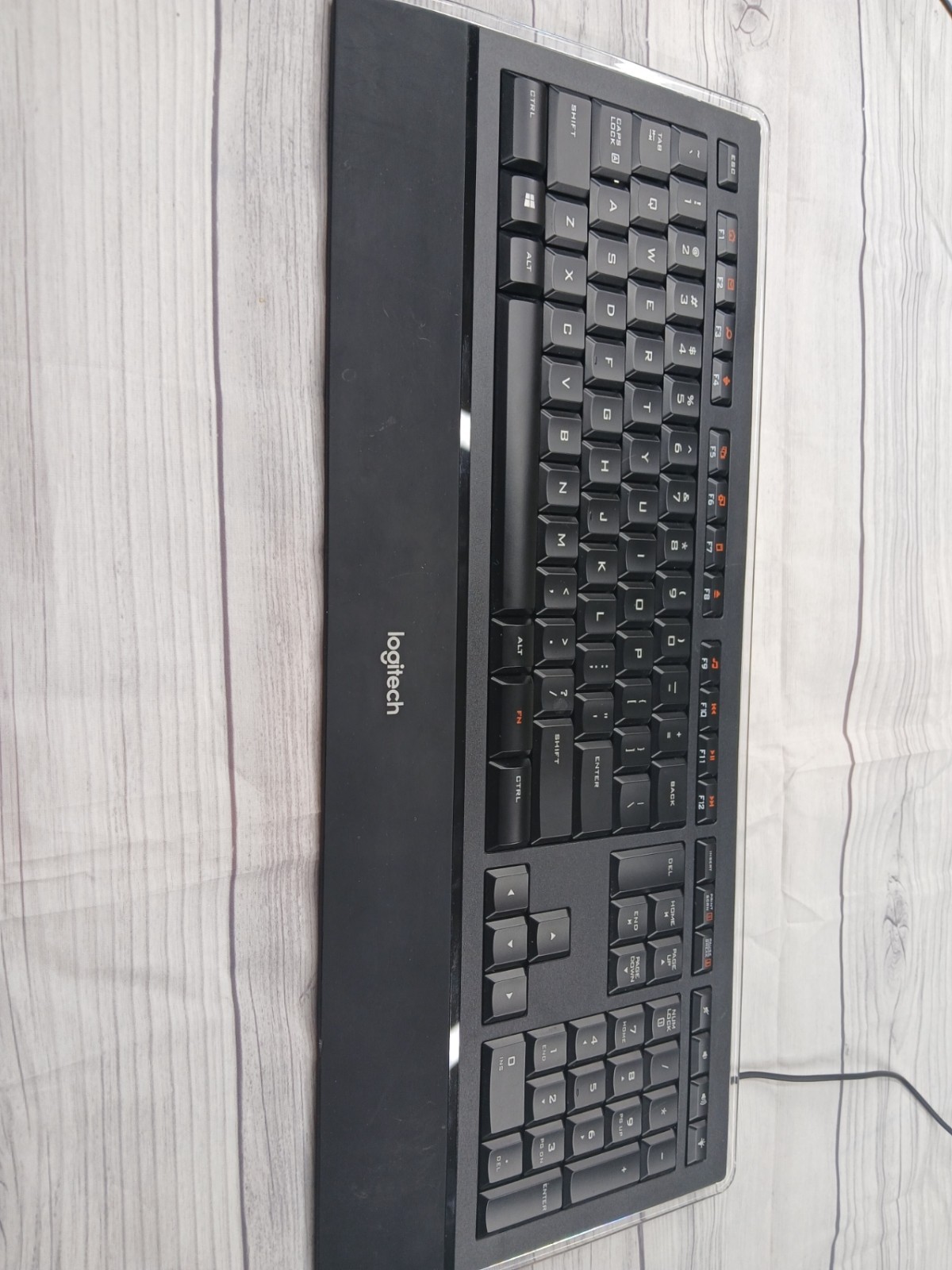 Logitech K740 Illuminated USB Wired Full Size Keyboard Tested Working