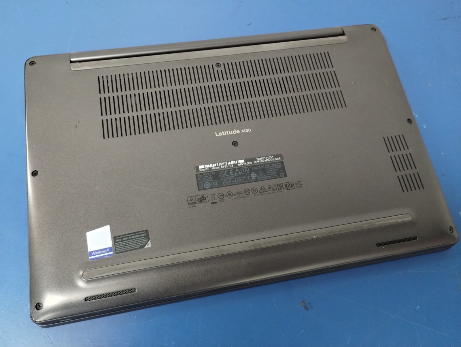 DELL LATITUDE 7400, Intel Core i7-8665U, 1.90 GHz, 16 GB RAM, 256 GB M.2
