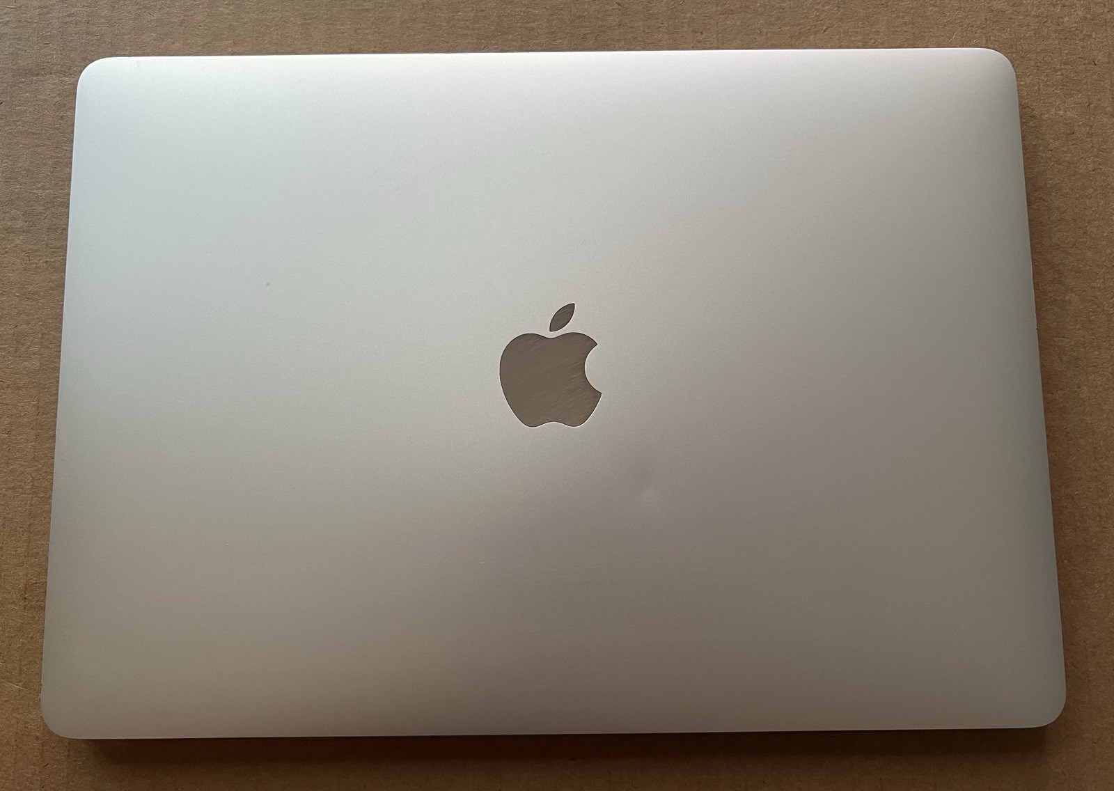 Apple MacBook Pro 13.3 Inch Retina 3.2GHz M1 16GB RAM 512GB SSD A2338 Silver