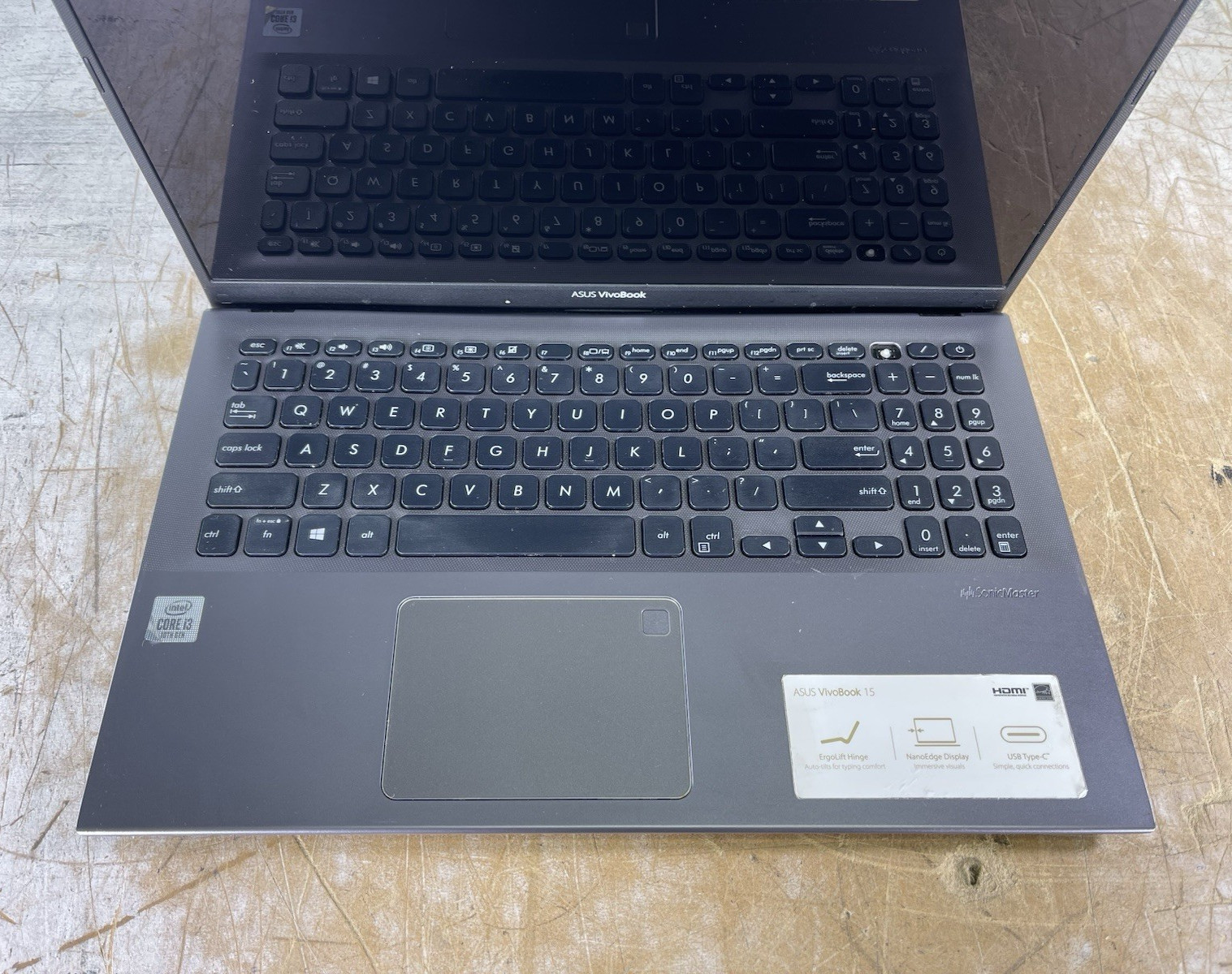 ASUS VIVOBOOK F512J i3-1005G1 @ 1.20 GHz, 12GB RAM, NO HDD/OS