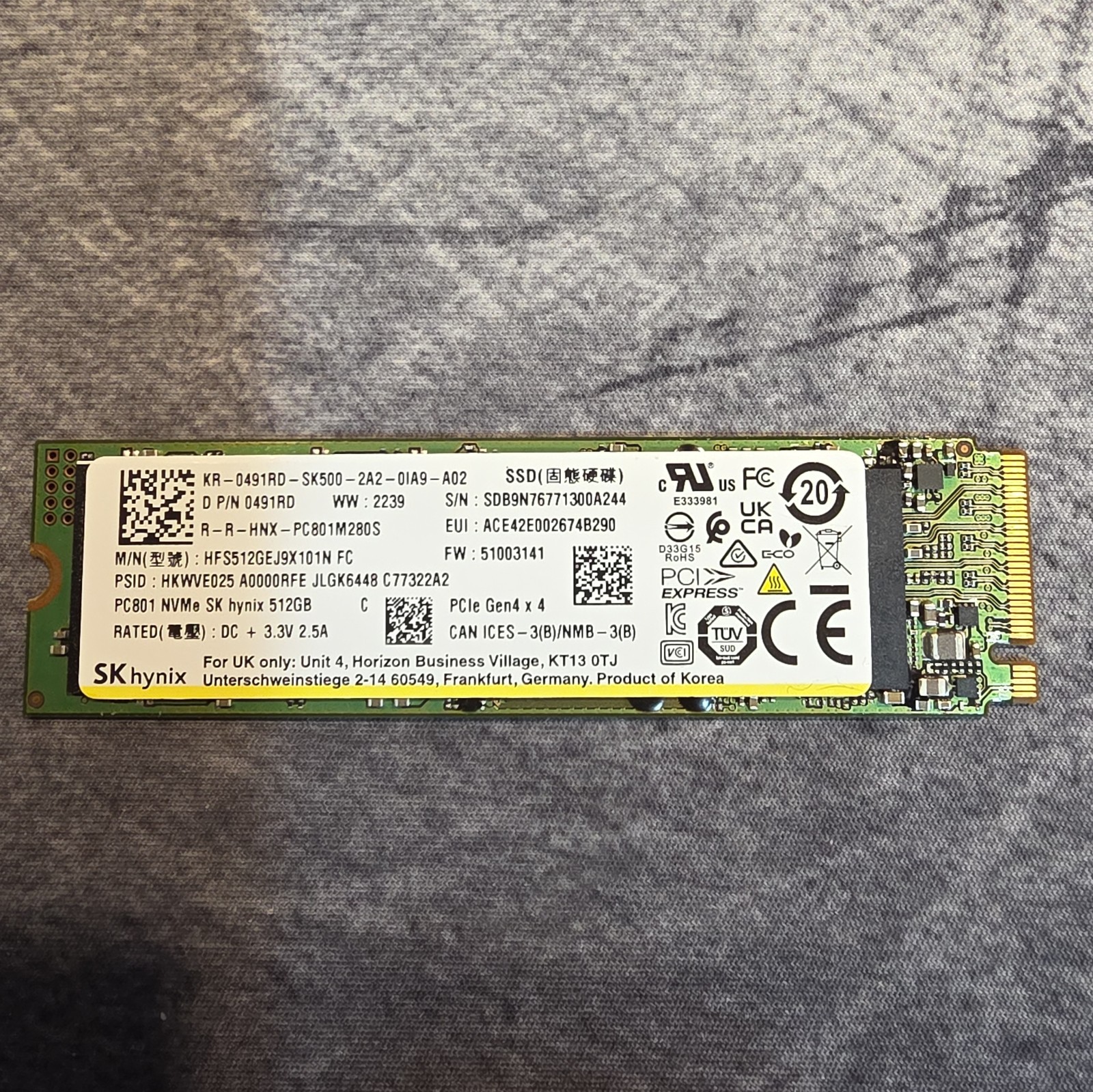 SK hynix PC801 512GB M.2 2280 PCIe Gen4 x4 Internal SSD HFS512GEJ9X101N