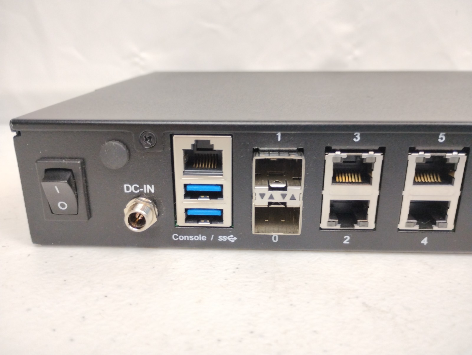 Advantech FWA-1012VC Network Security Appliance