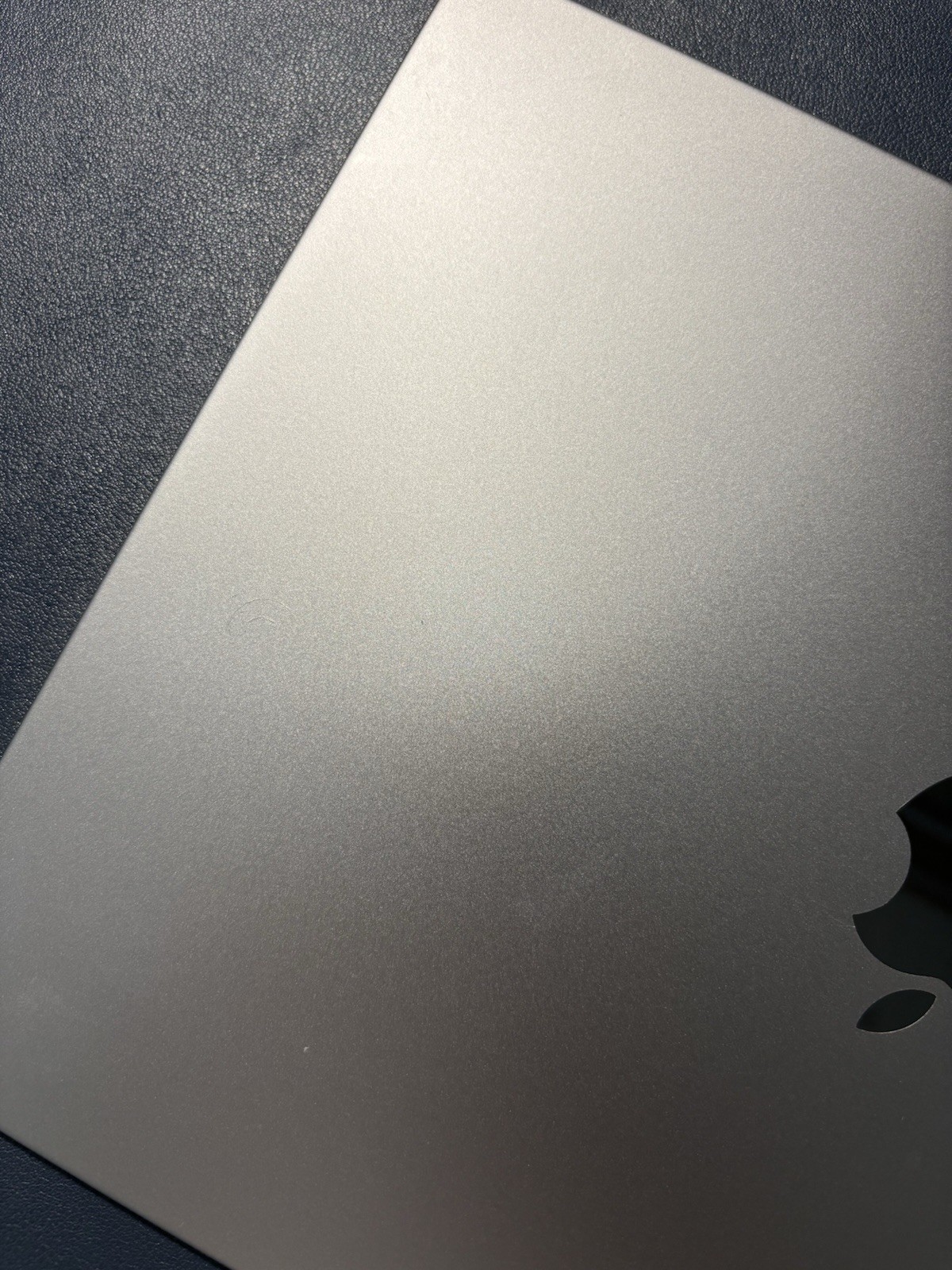 Apple MacBook Pro 14″ A2442 Screen Assembly Gray OEM Tested Minor Scratches