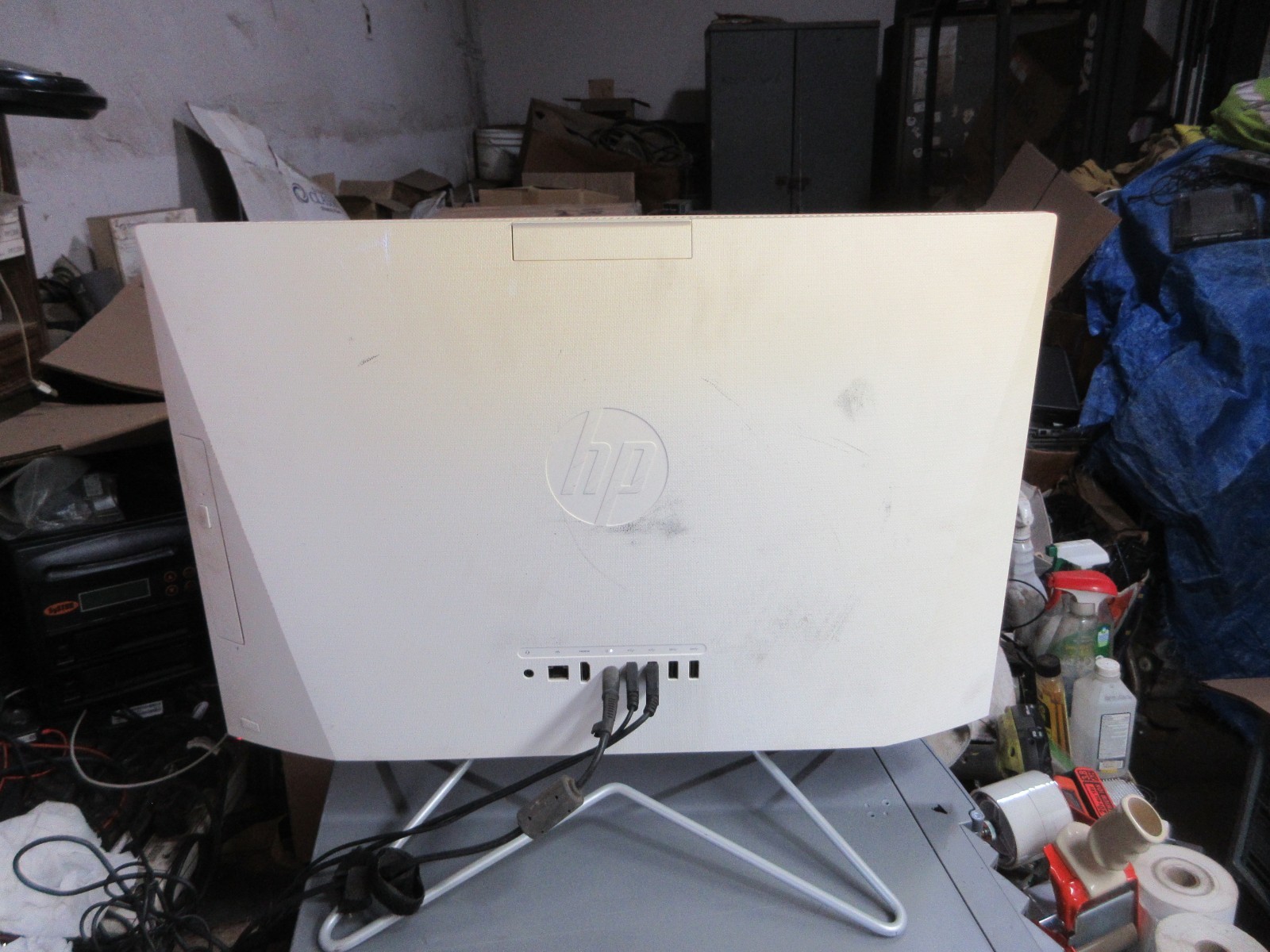 HP All-in-One Desktop 24-dd0xxx 23.8″ AMD Athlon Silvr 3050U 8GB RAM 256GB NO OS