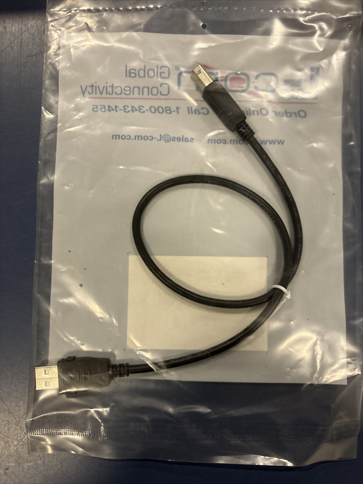 L-COM USB Cable Assembly, Latching A / Standard B 0.5m CAUALB-05M