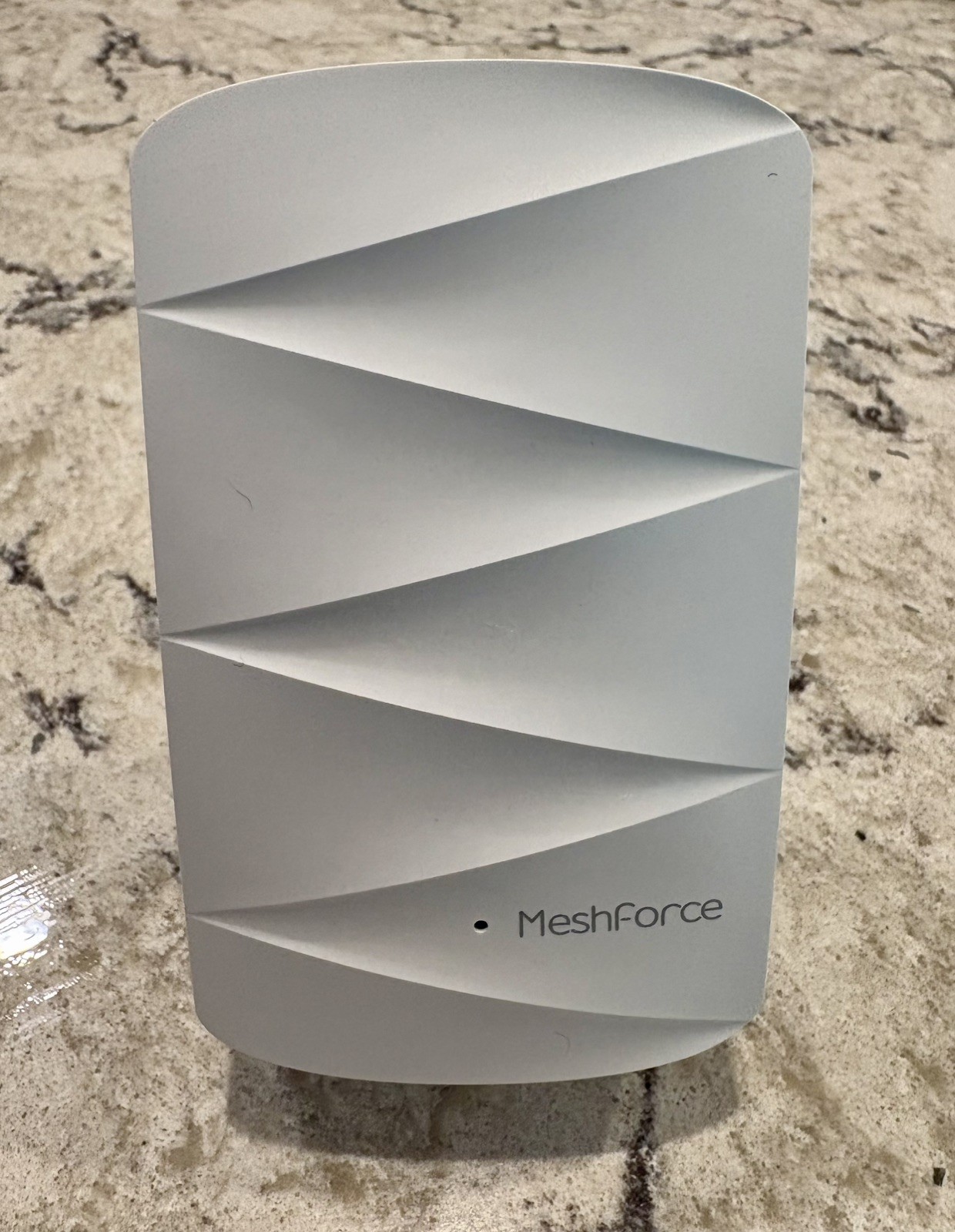 MeshForce M3 Dot Wall Plug WiFi Extender, Works with MeshForce M1 & M3