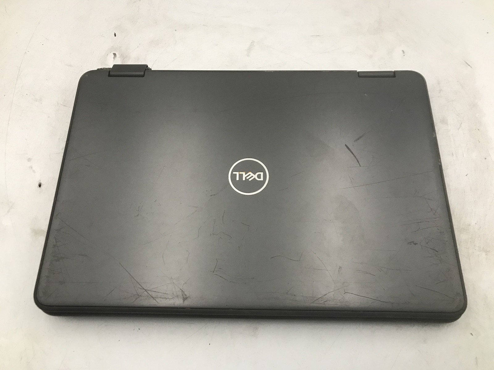 DELL LATITUDE 3190 -BOOTS TO BIOS- INTEL PENTIUM SILVER N5000 – 8GB RAM -READ-BB