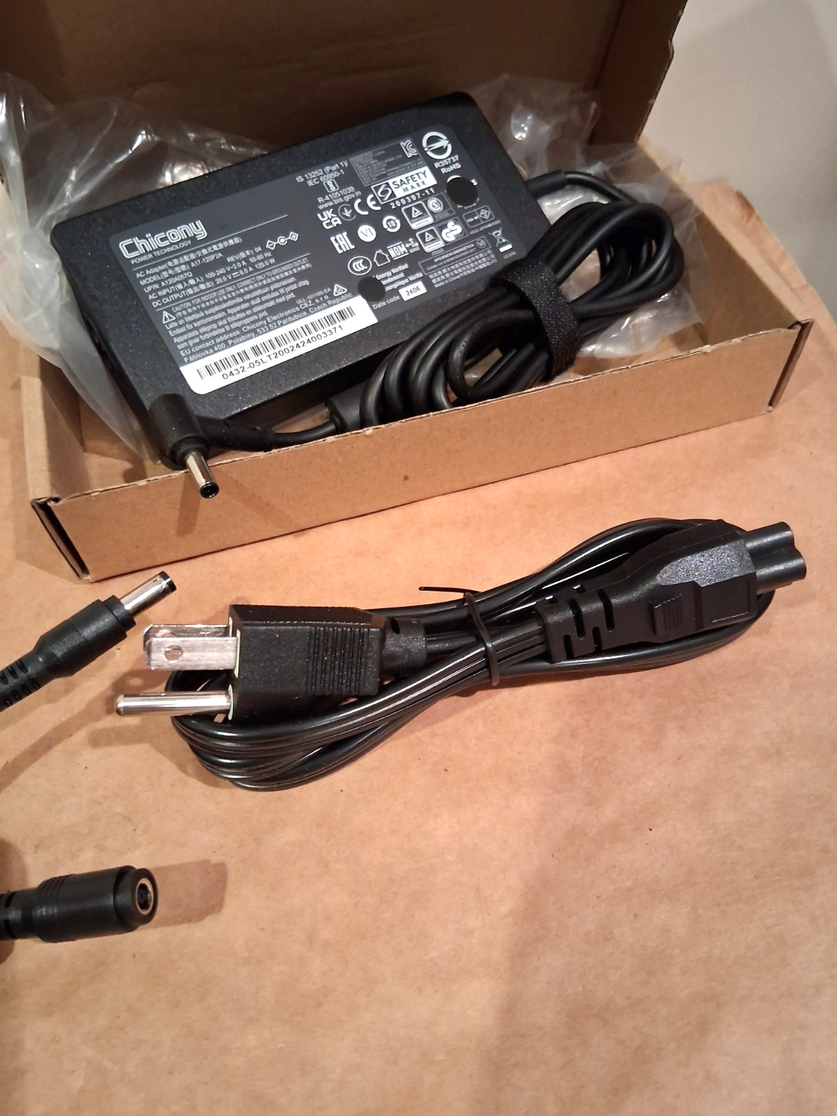 NEW Chicony AC Adapter A17-120P2A Power Supply 20V 6A Charger Fits 4.5mm & 5.5mm