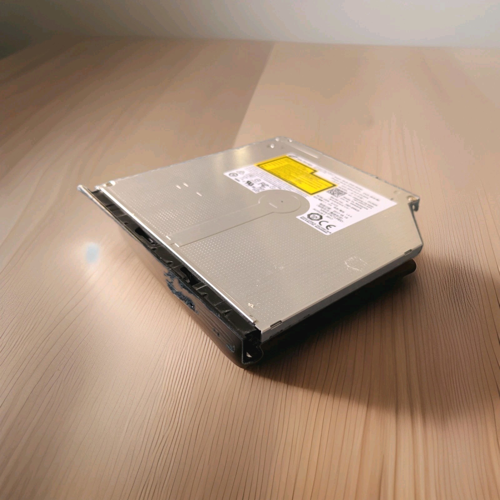Dell Hitachi LG GU90N 9.5mm Slim SATA Internal Multi DVD Writer Burner 09M9FK