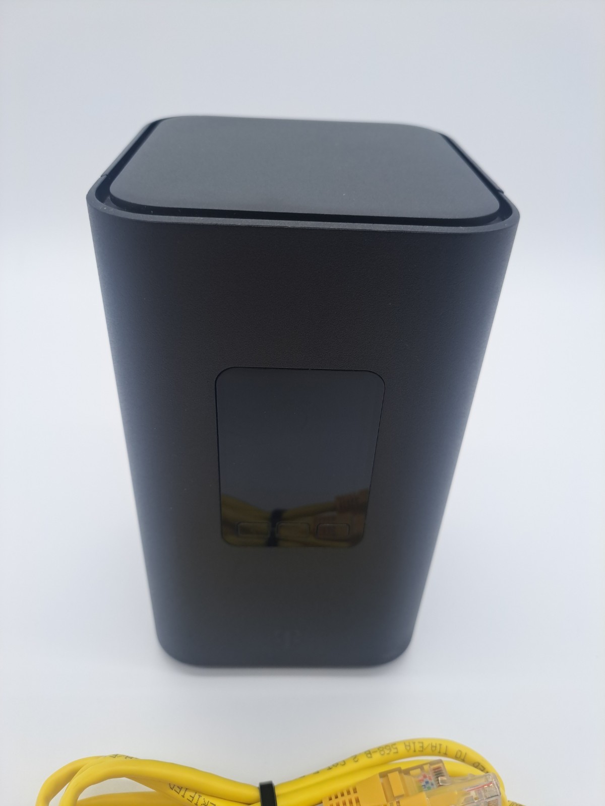T-Mobile ARC KVD21 5G Home Internet Wi-Fi Gateway – Black – Used NO ADAPTER