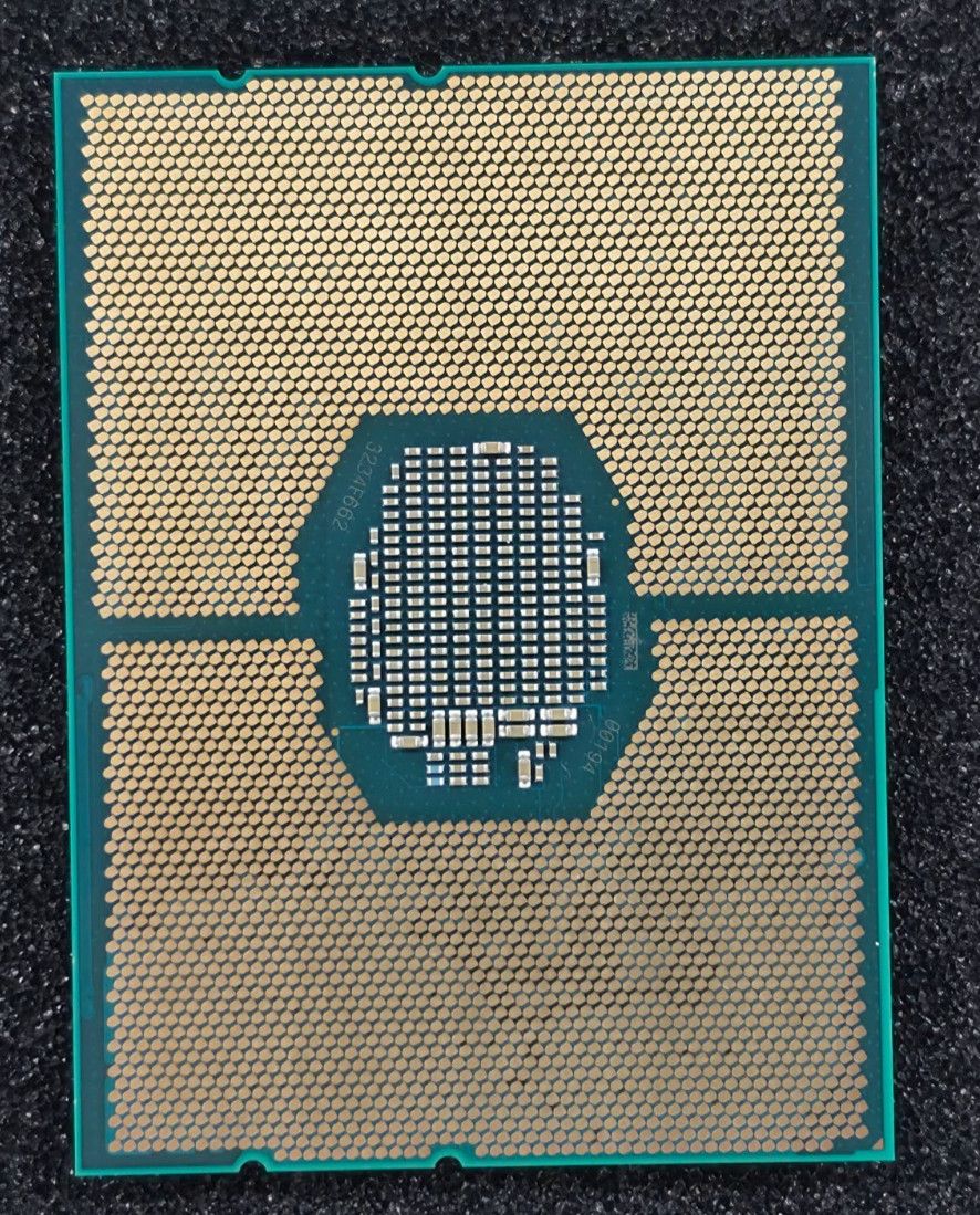 Intel Xeon Gold 5220R 2.2GHz 24-Core 35.75MB Cache 150W TDP LGA3647 CPU SRGZP
