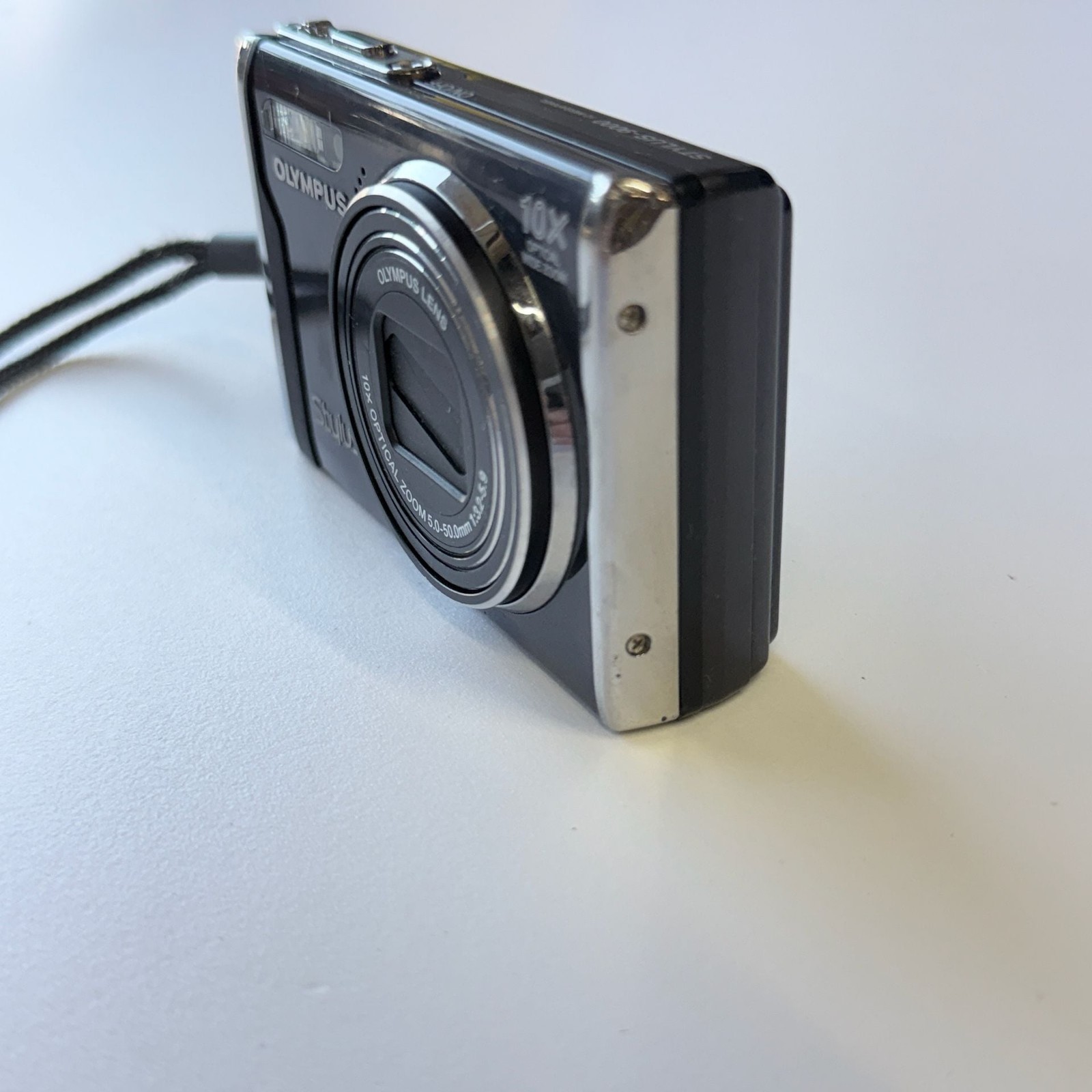 Olympus Stylus 9000 12MP Digital Camera with 10x Optical Dual Image Stabilized Z