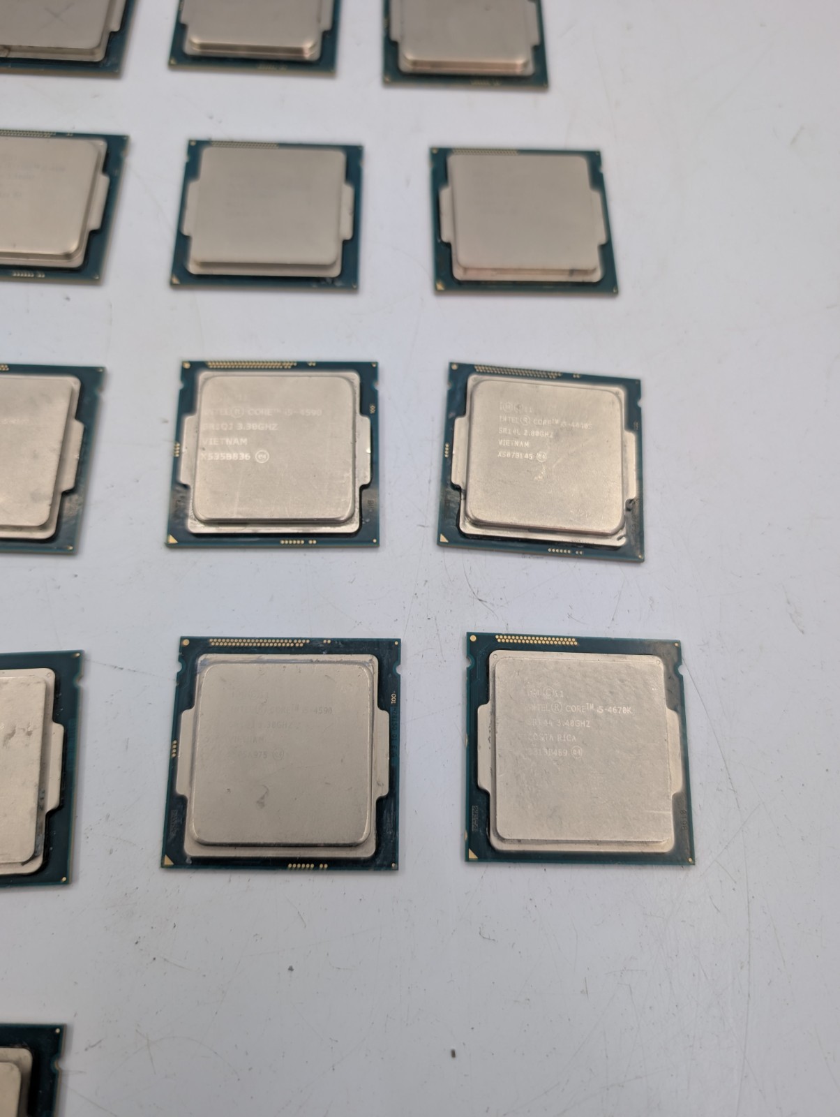 Lot of 26 Intel Core i5 4th Gen CPU Processor