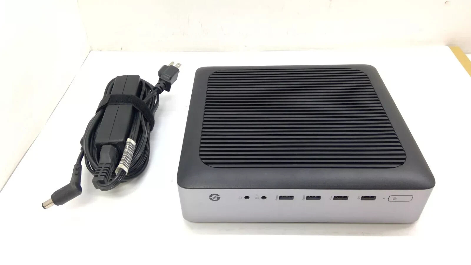 HP T730 Thin Client RX-427BB 2.7GHz 128GB SSD 8GB RAM W/ PSU