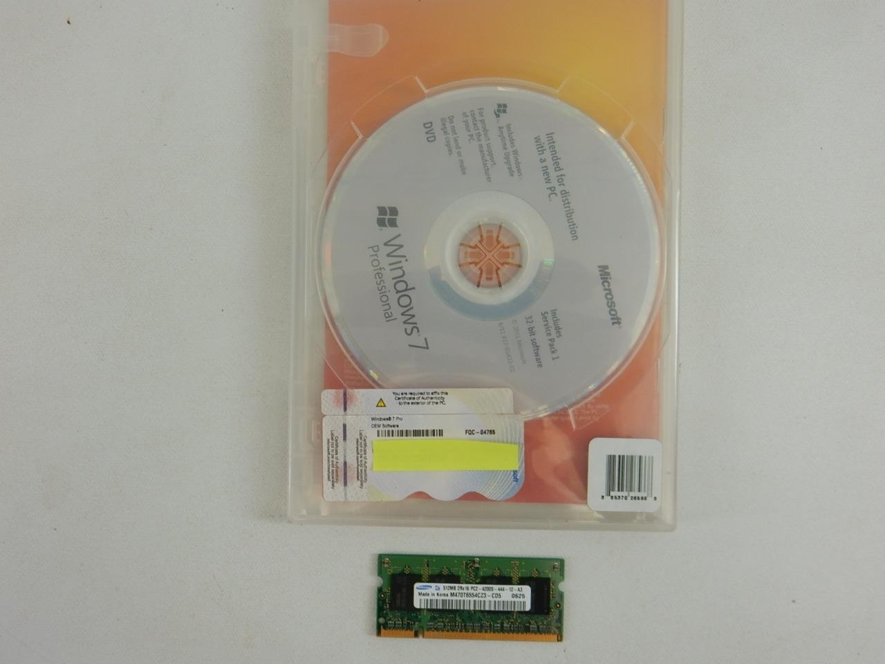 Windows 7 Professional 32-bit w/ Service Pack 1 Installation DVD & Product Key