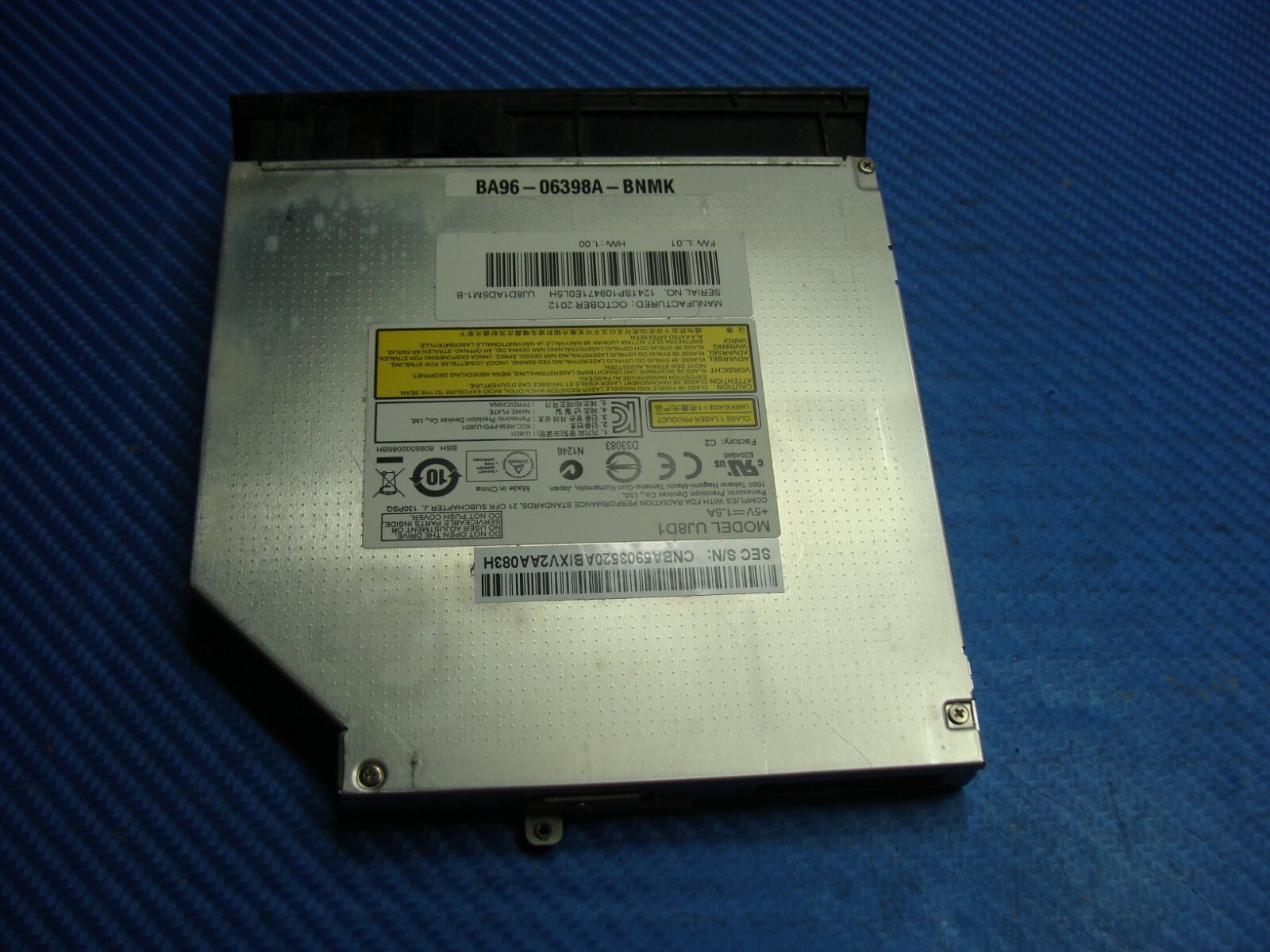 Samsung NP300E5C-A06US 15.6″ Genuine DVD-RW Burner Drive UJ8D1 BA96-06398A ER*