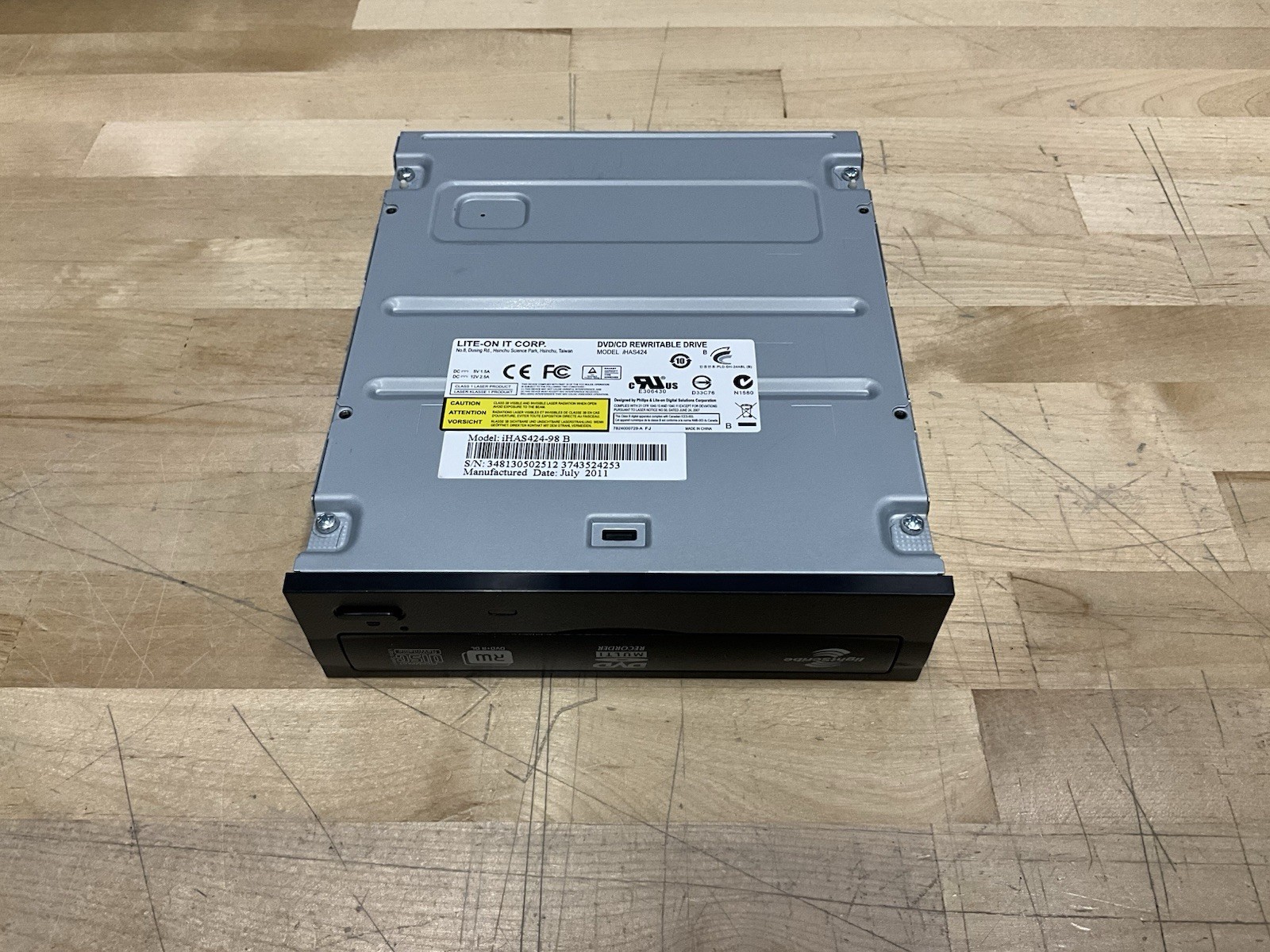 Lite-On iHAS424-98 LightScribe Internal 24X SATA DVD/RW Writer Dual Layer Drive