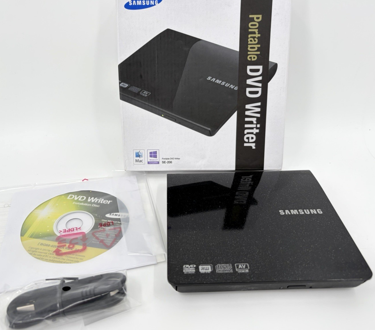 Samsung Portable External USB DVD Writer SE-208 DB ~ NEW, Open Box