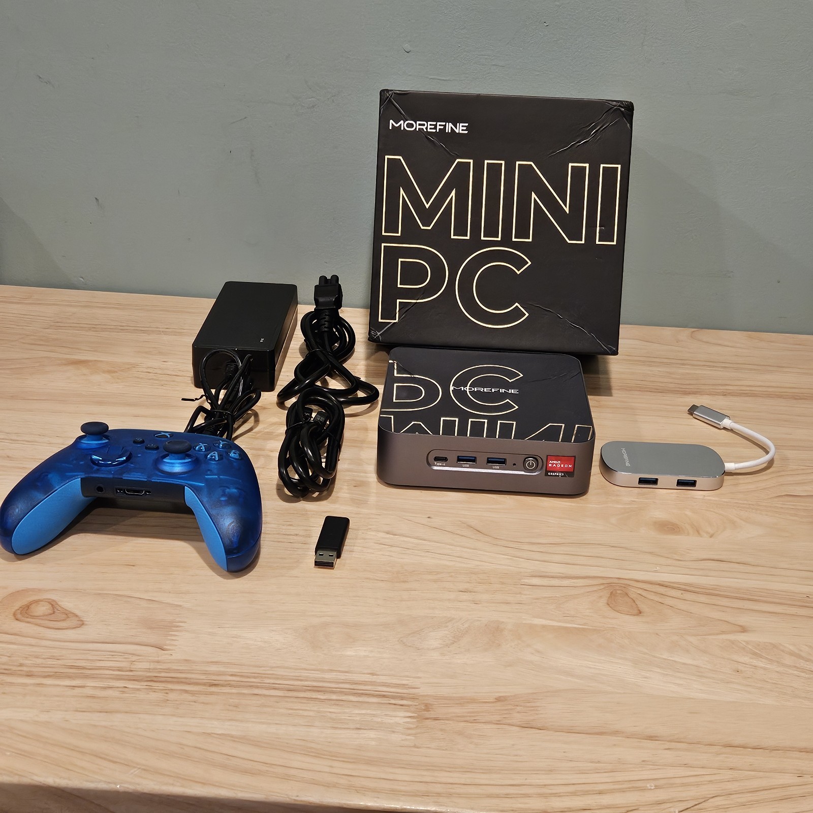 MoreFine S500+ Mini PC – Steam OS – AMD Ryzen 7 7840HS w/Radeon 780M Graphics