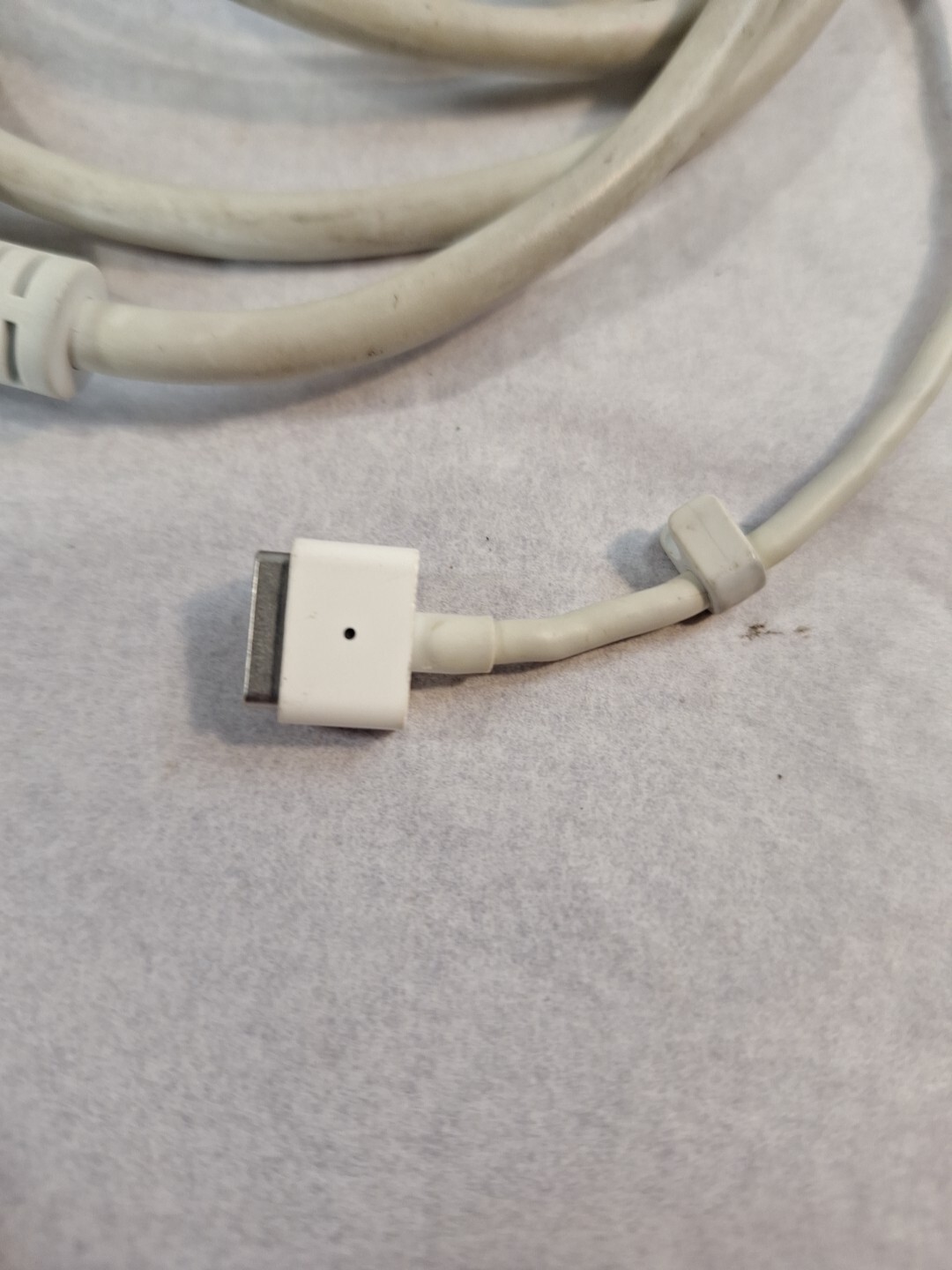 Apple MagSafe Charger One Size White Excellent 60W A1184 MacBook Pro Gear