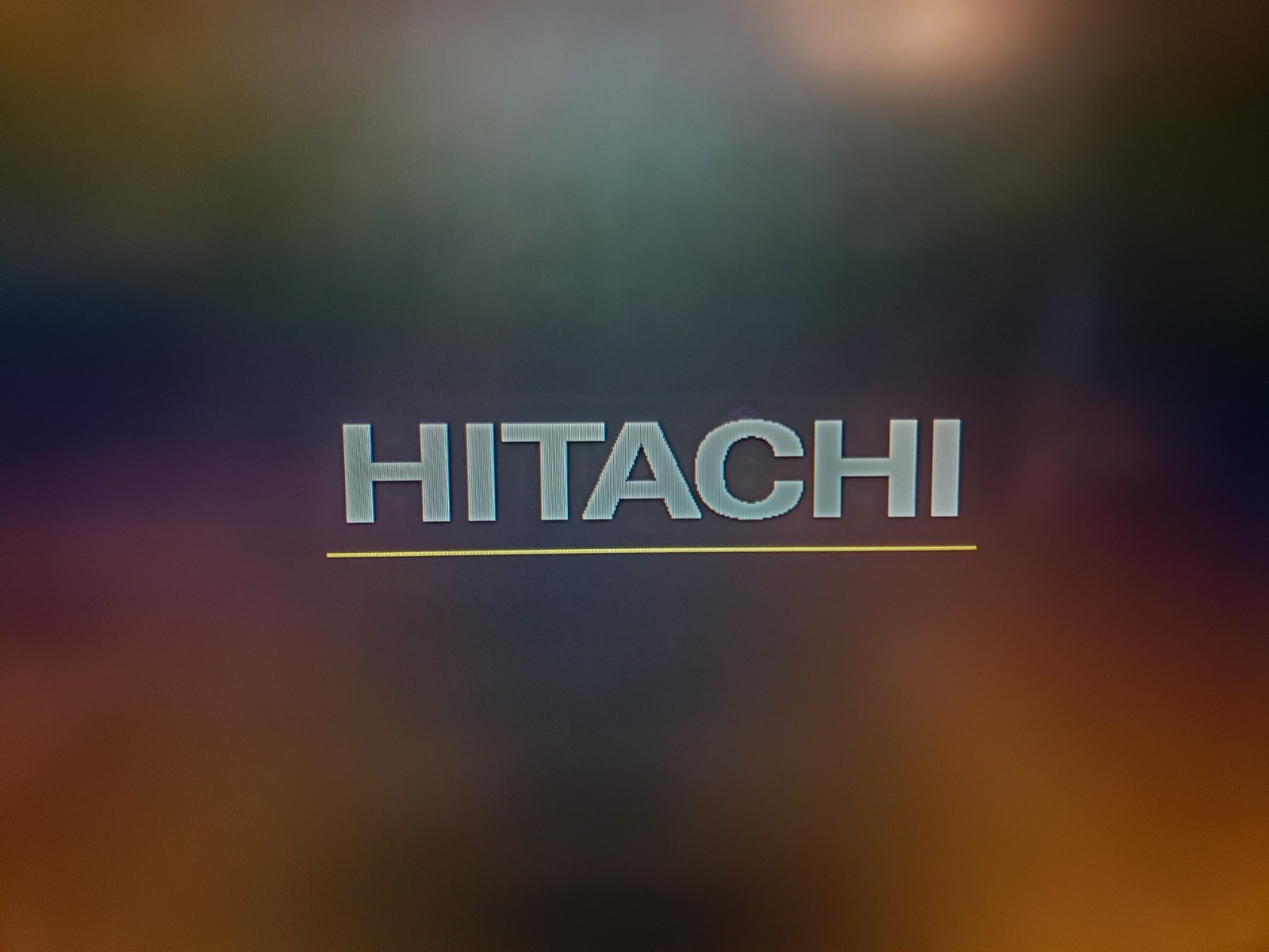 Vintage Rare Hitachi Flora 270GX 12.1″ Laptop Celeron 550MHz 64MB 10GB Win98