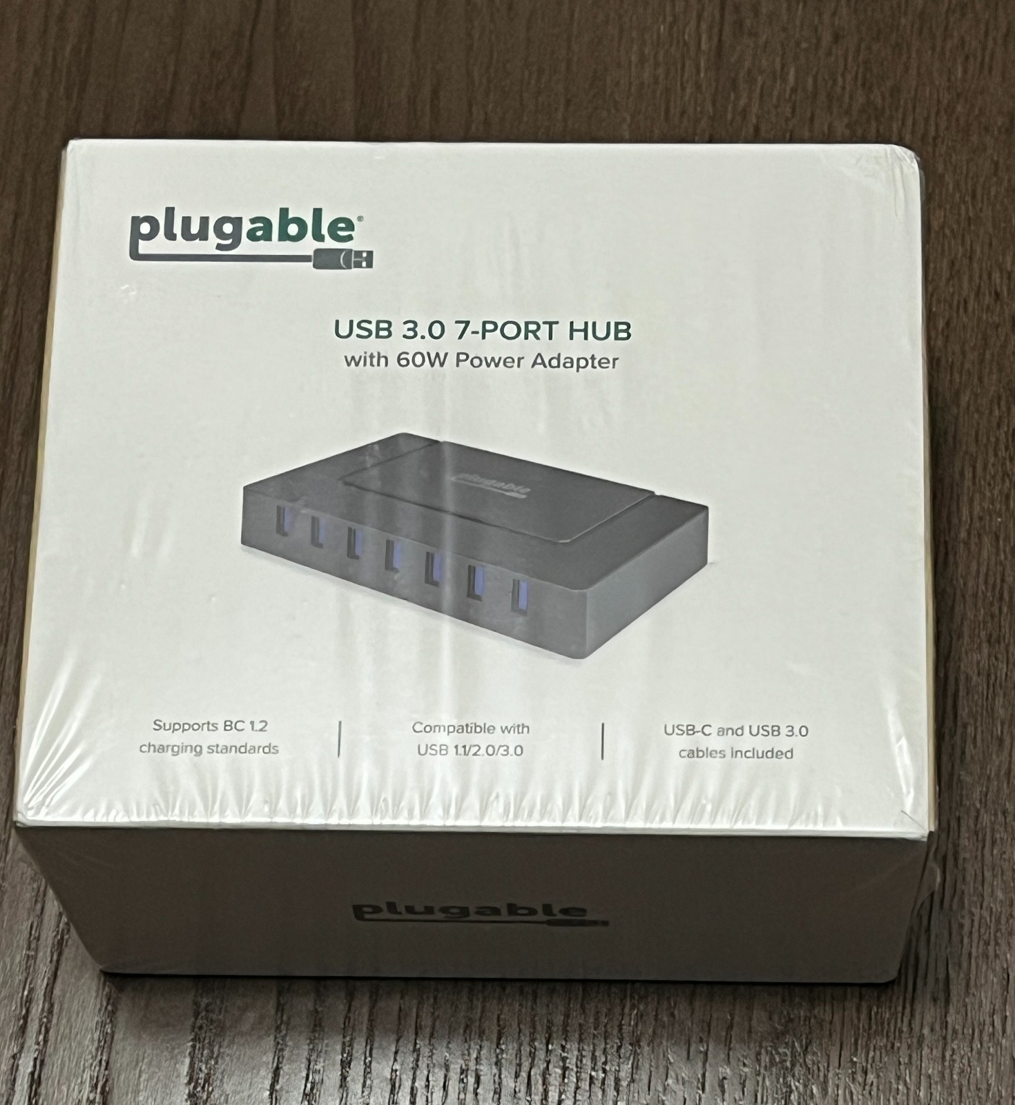 Plugable 7-in-1 USB 3.0 and USB-C 7-Port Charging Hub (USBC-HUB7BC) NEW