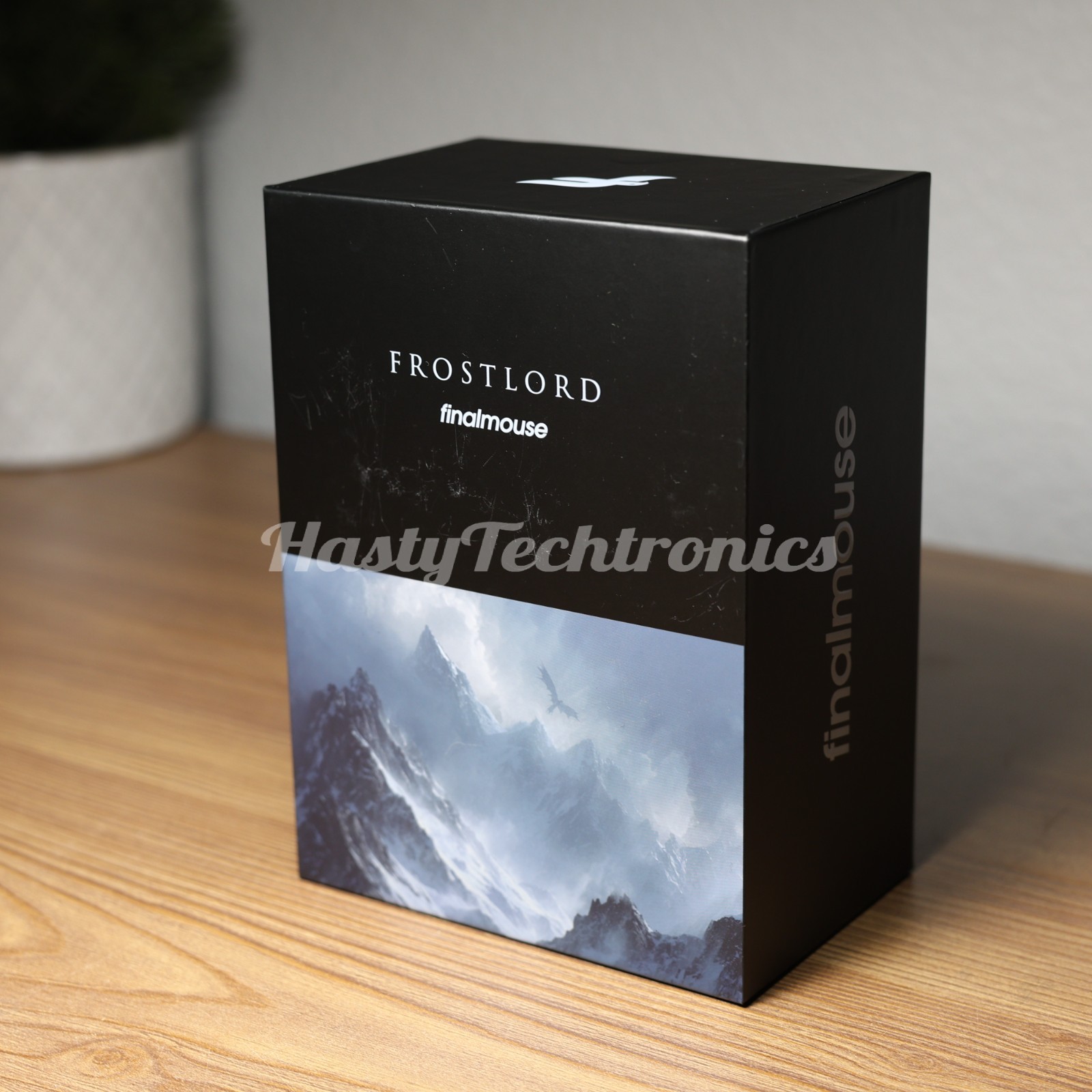 Finalmouse ULX Sakura Small x/10,000 Limited Edition – New & Ready to ship!