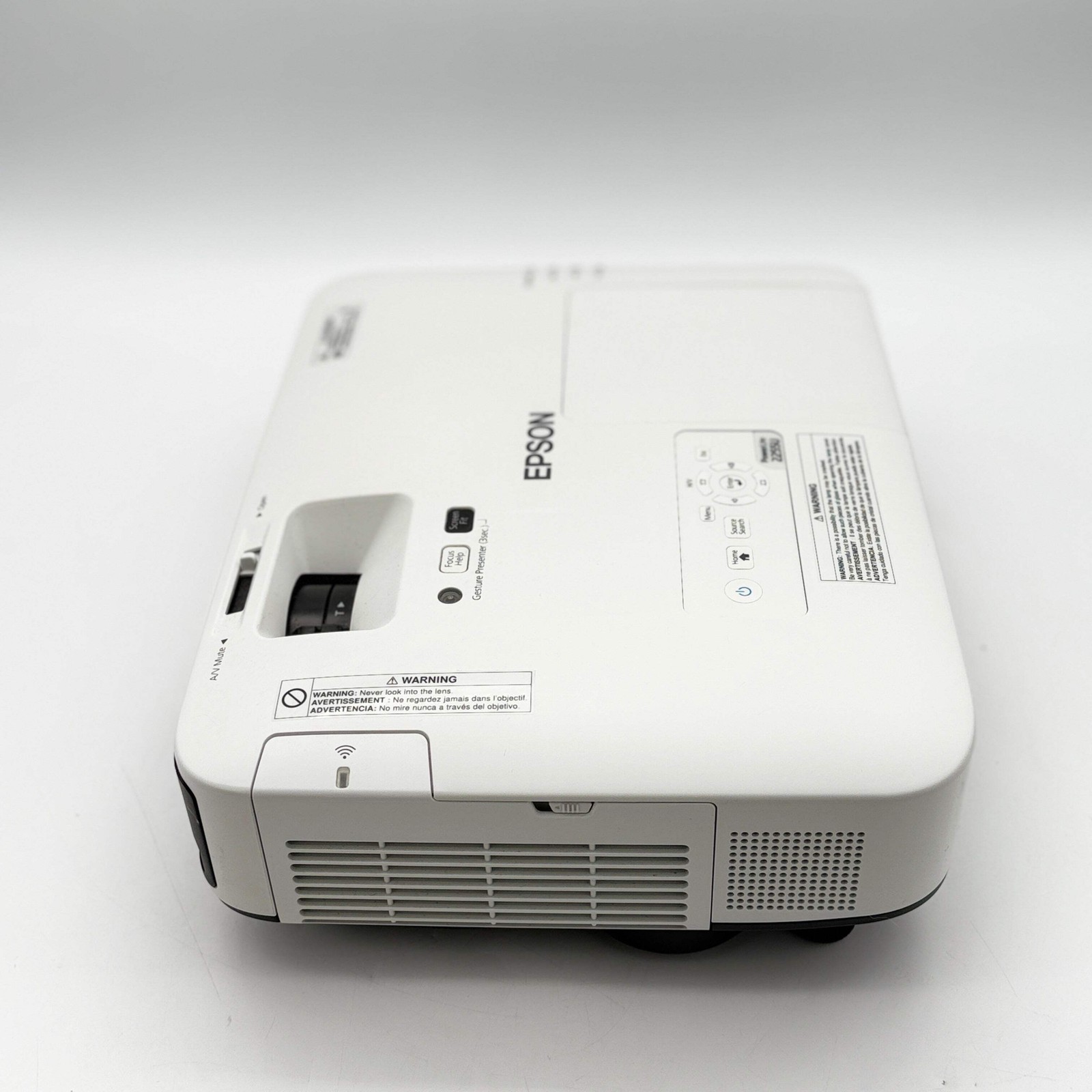 Epson PowerLite 2255U 3LCD Projector 5000Lm WUXGA 1080p Wireless LOW 190 Hrs