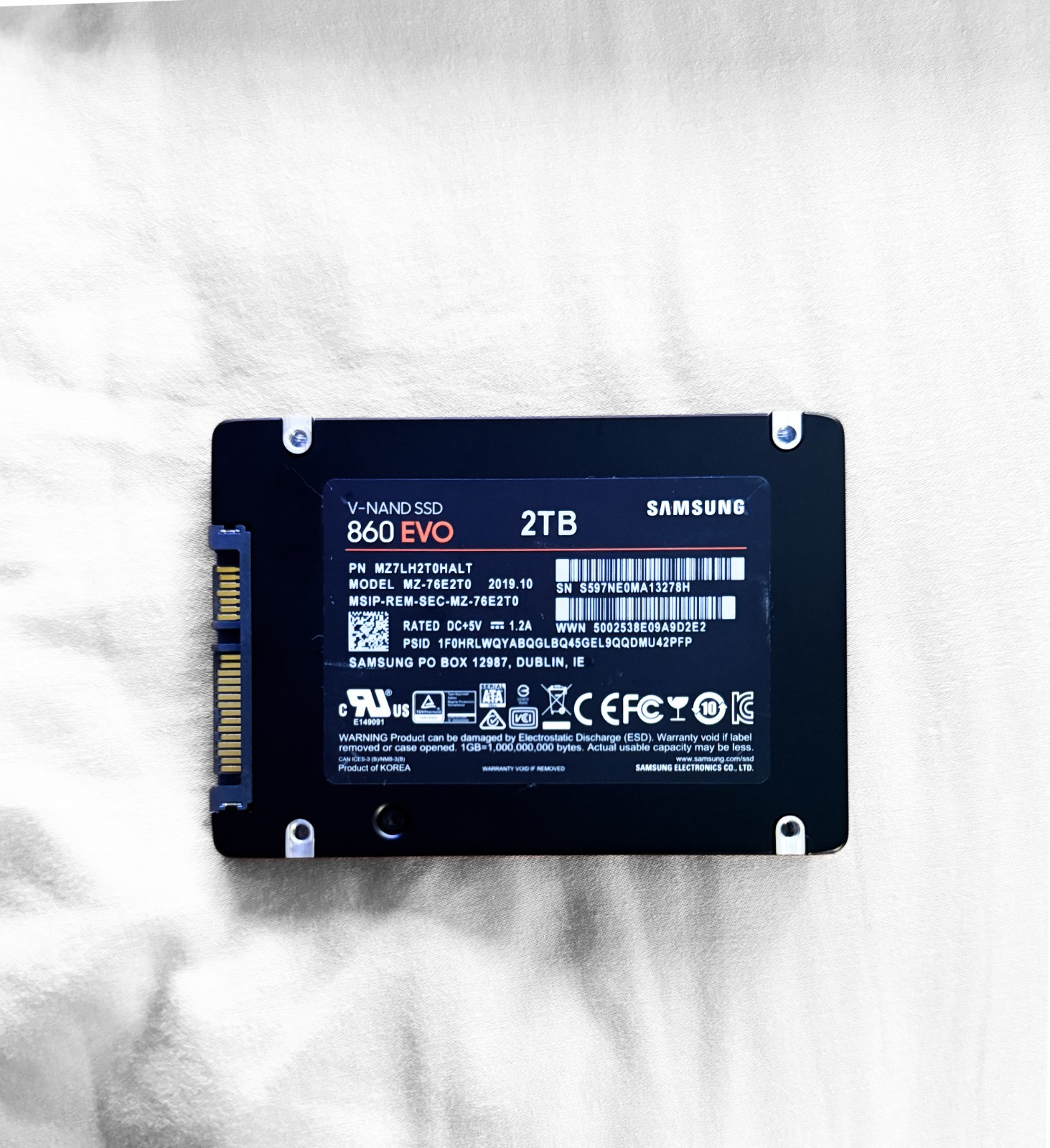 Samsung 860 EVO Series 2TB SATA III Internal SSD (MZ-76E2T0)