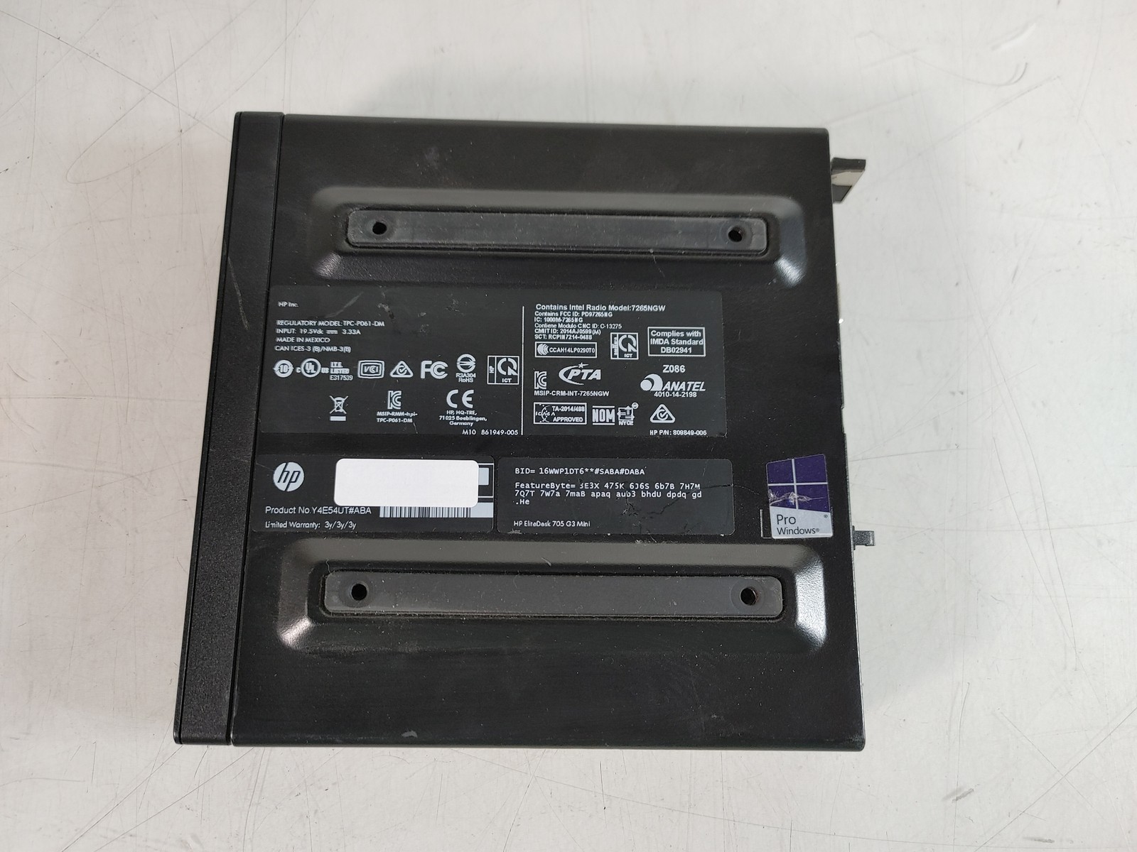 HP EliteDesk 705 G3 DM A10- 9700E 3.00 GHz 8 GB DDR4 No HDD
