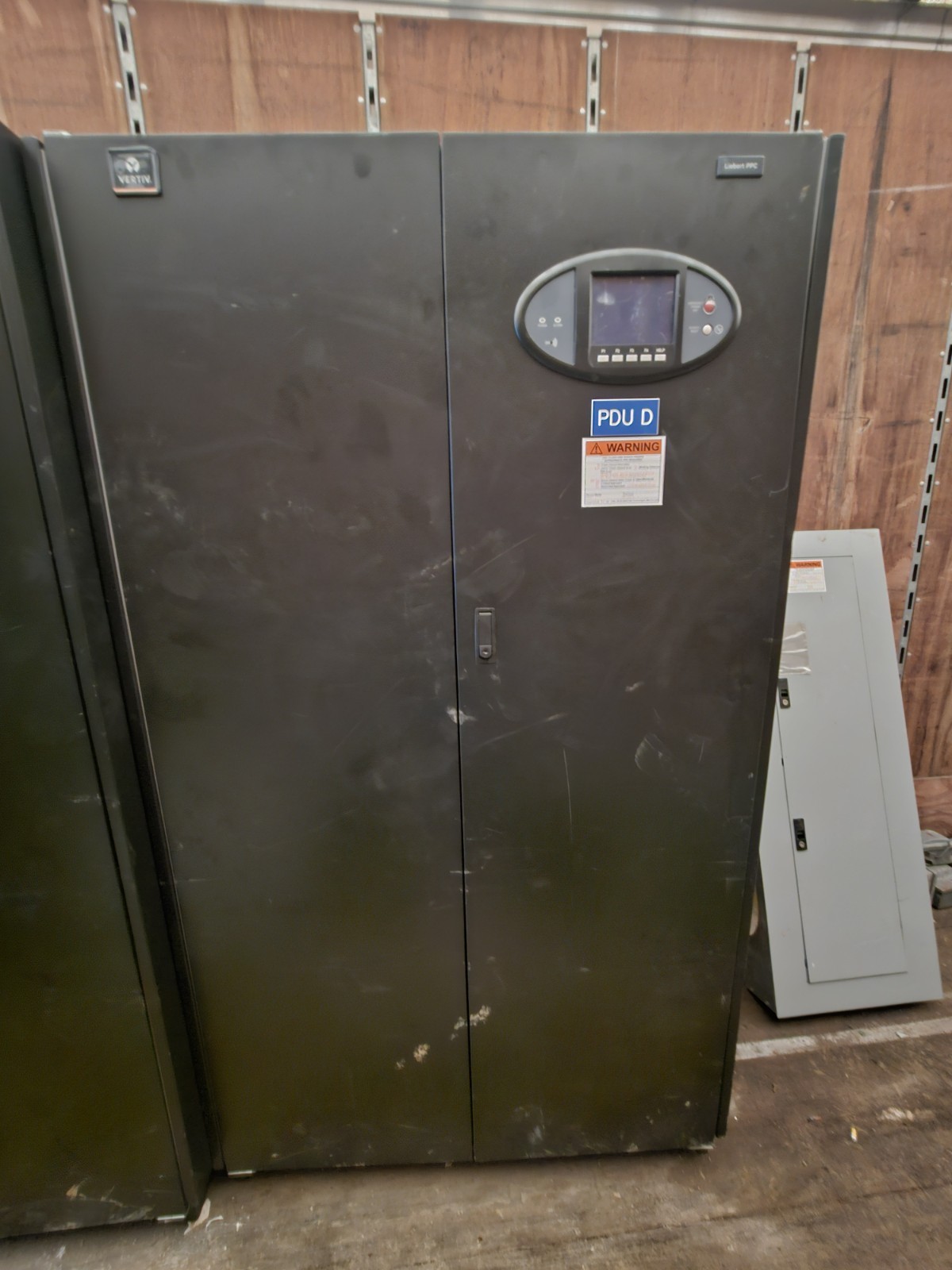 Liebert PPA050C331S6448 480V 3P power Distribution Unit 208/120