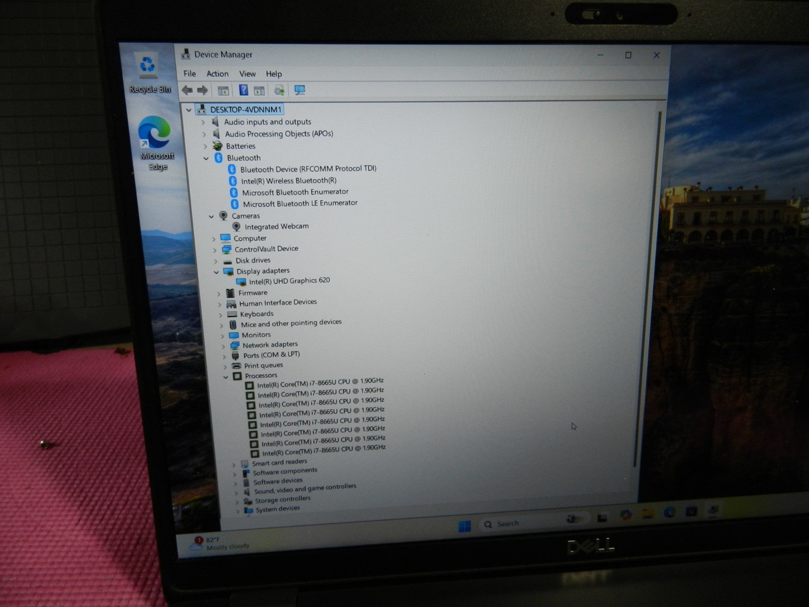 Dell Latitude 5500 | i7-8665U @1.9GHz | 8GB RAM | 256GB SSD Win 11 Pro w/charger