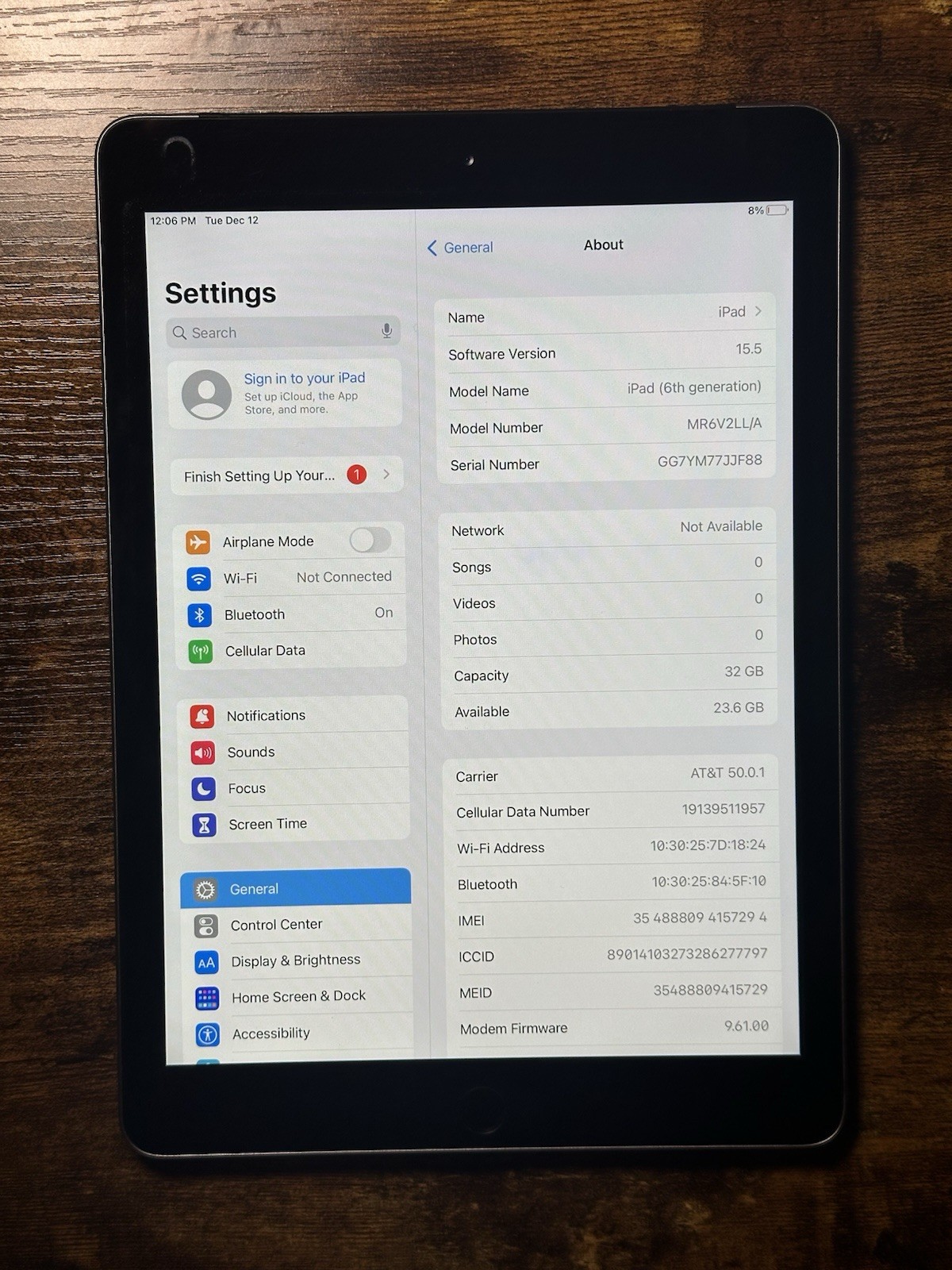 APPLE IPAD 6th GEN WIFI / CELLULAR 9.7″ GRAY – UNLOCKED- 32GB A1954