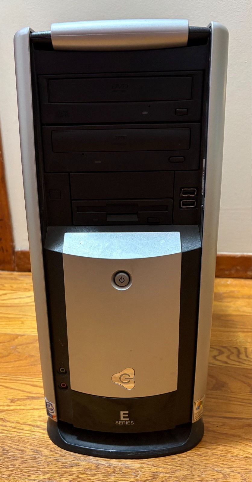 Gateway ESX E-4000 MT Pentium 4 1.80GHz 1.5GB RAM No HDD – FREE SHIP