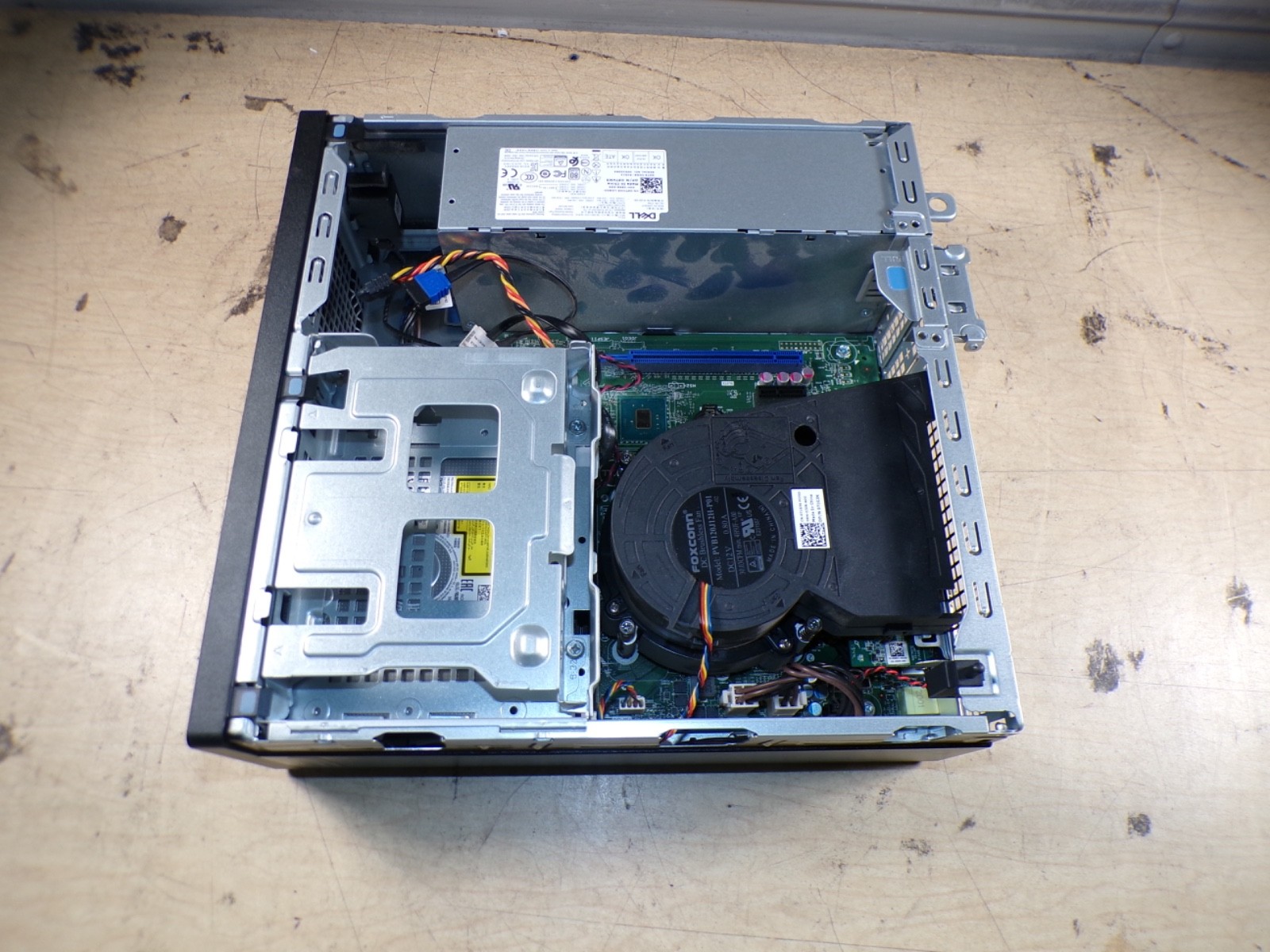 DELL OPTIPLEX 3090 INTEL CORE I5-10505 3.20GHZ 8GB RAM **NO HD / NO OS