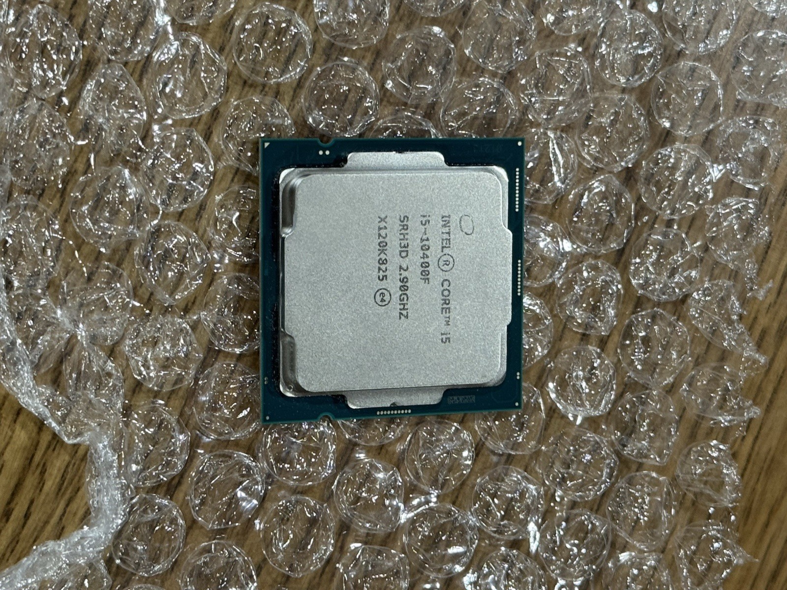Intel Core i5-10400F (2.90 GHz, 6 Cores, 12 Threads, 12 MB Intel Smart Cache,…