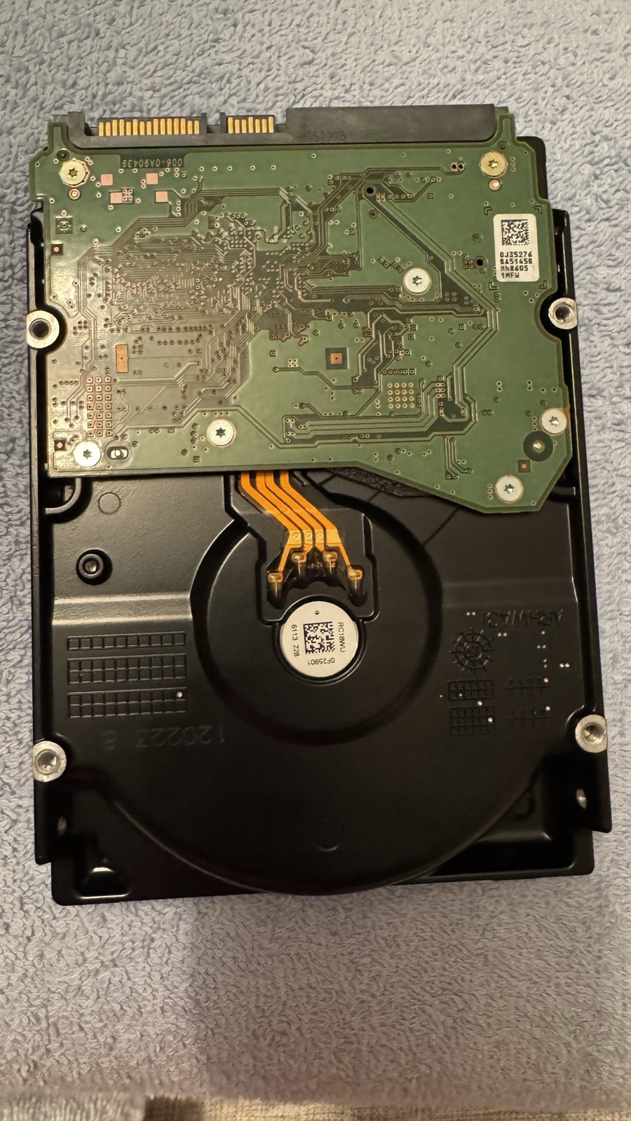 HGST Ultrastar He8 Helium 8TB, Internal, 7200RPM, 3.5″Hard Drive HUH728080ALE601