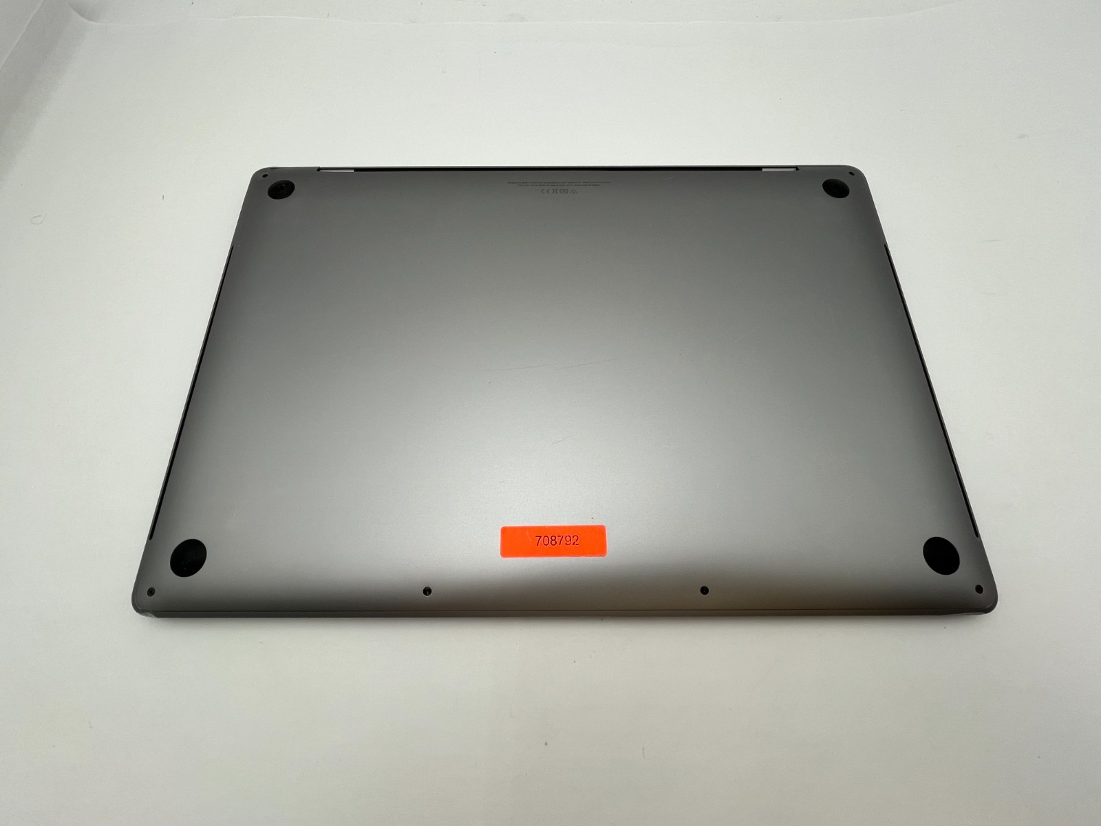 APPLE A2141 16″ MACBOOK PRO 2019 CORE i7- 2.6 GHz 16GB DDR4 500GB SSD TAHOE