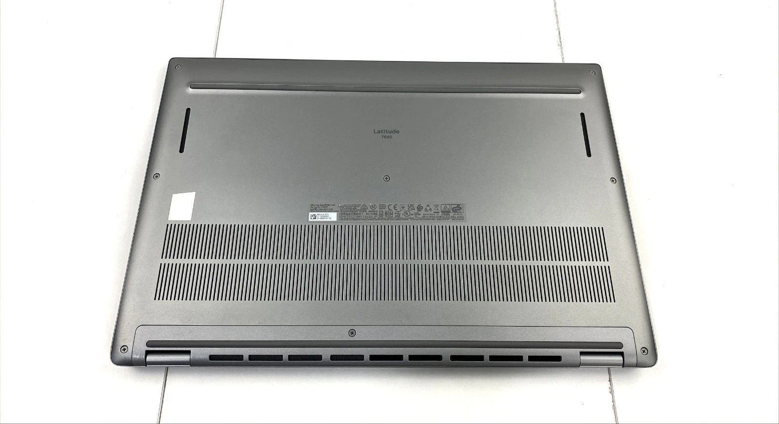 Lot of 5 Dell Latitude 7640 Core i7 13th Gen 1.80GHz 1365U 32GB 500GB Grade-B.